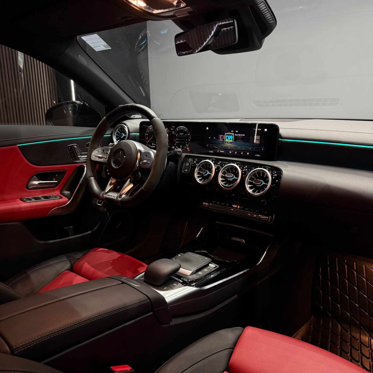 MERCEDES BENZ CLA 45S AMG 2023 - Image 18