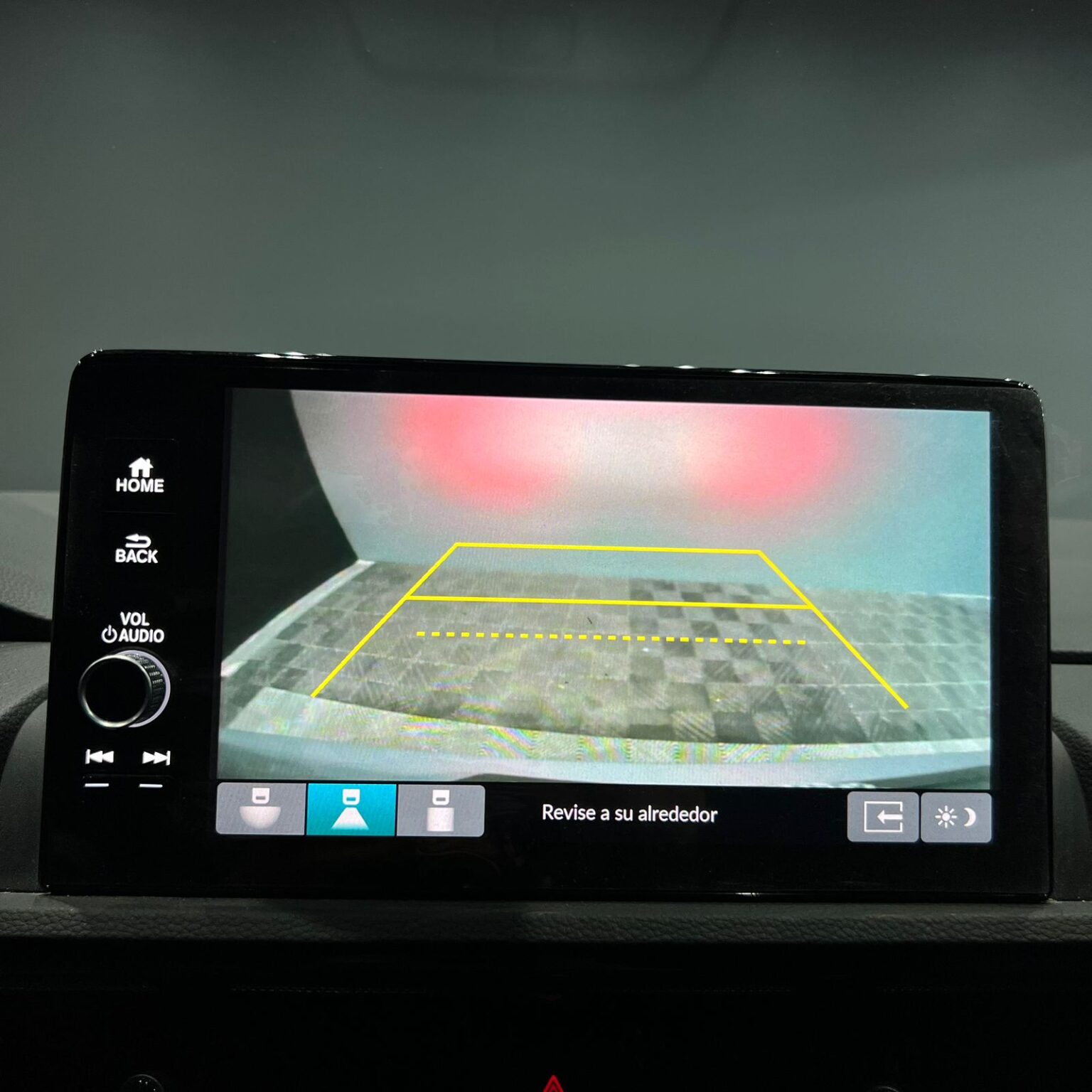 HONDA CR-V TOURING 2023 - Image 9