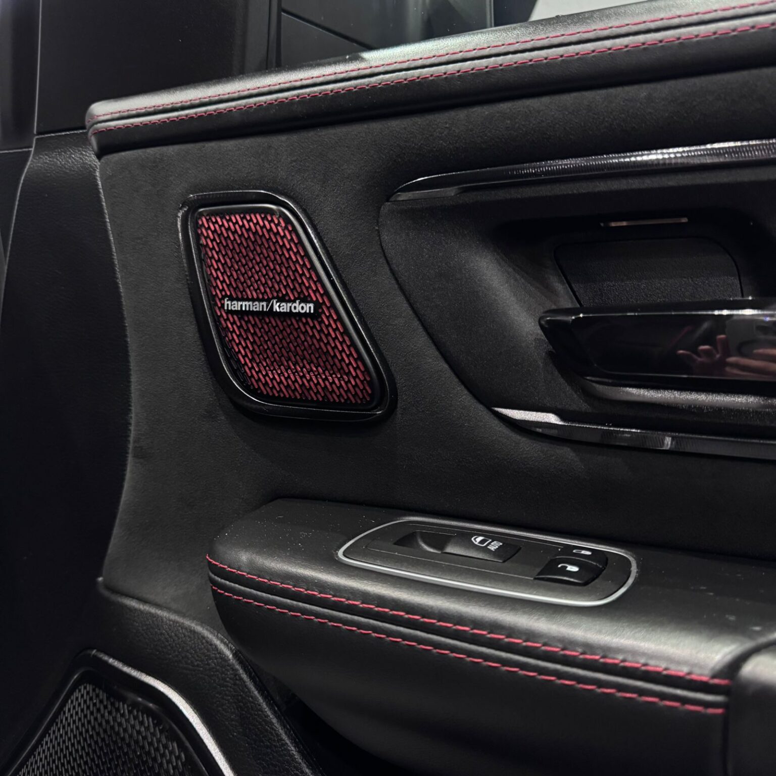 DODGE RAM TRX 2021 - Image 12