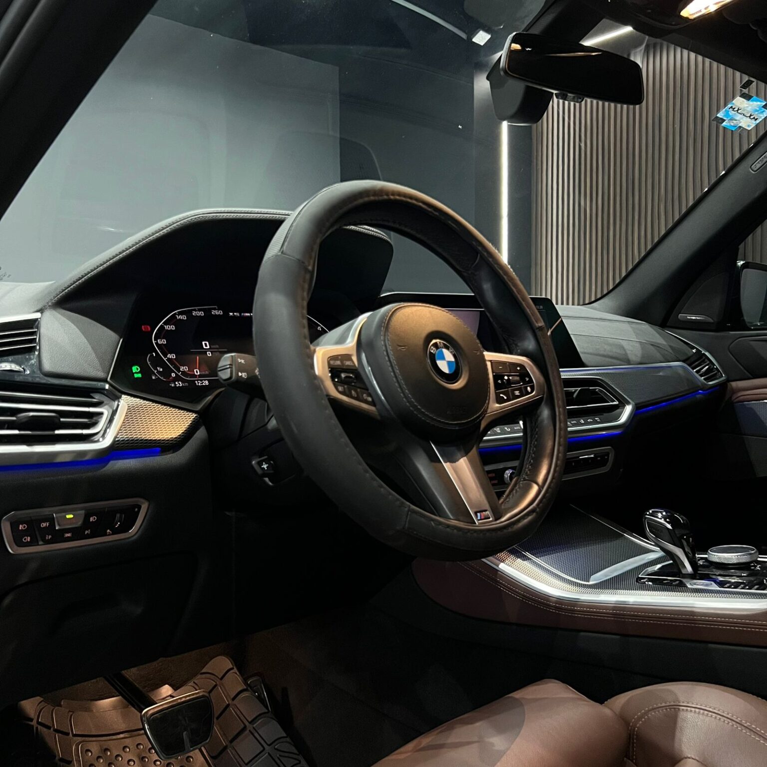 BMW X5 M50 2021 - Image 14