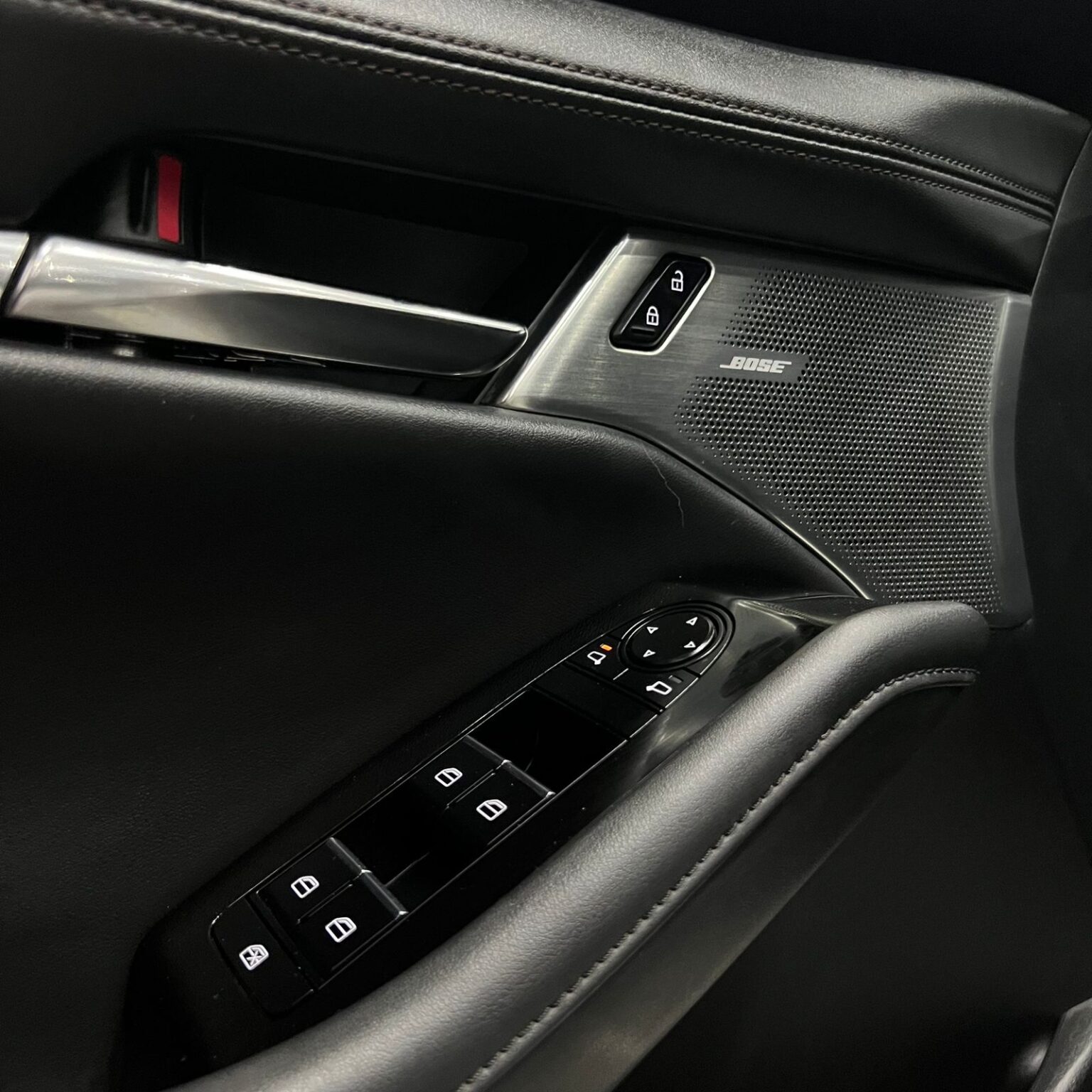 MAZDA M3 HB GRAND TOURING 2021 - Image 10