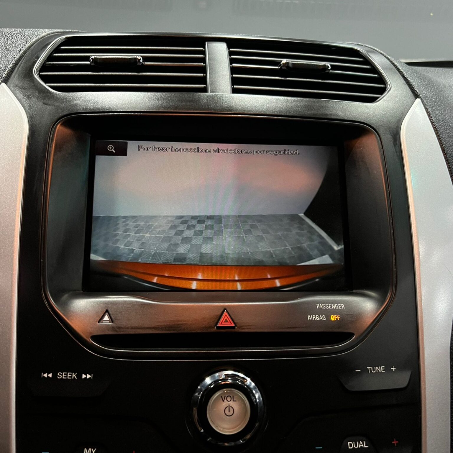 FORD EXPLORER XLT 2014 - Image 10
