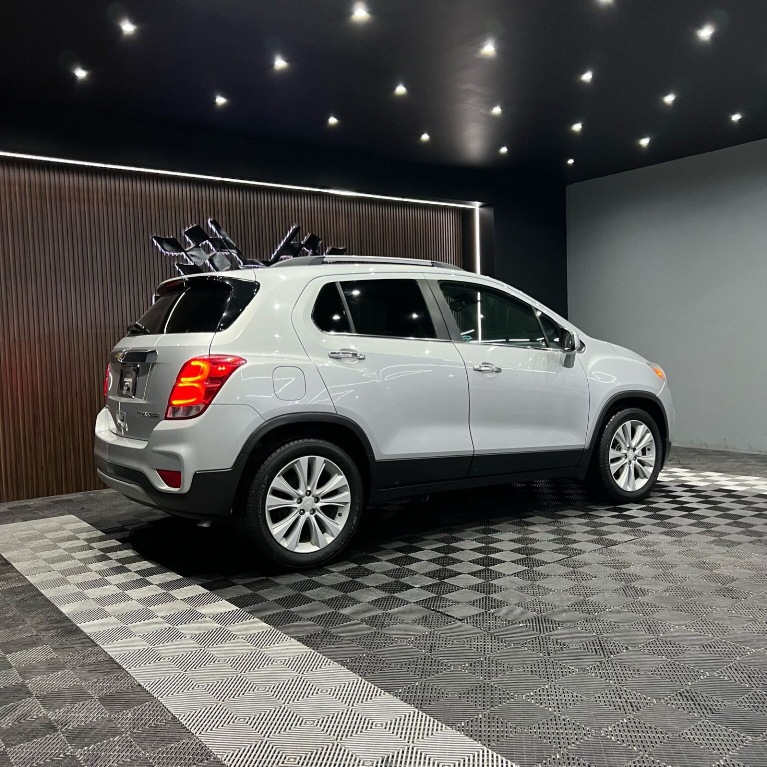 CHEVROLET TRAX PREMIER 2017 - Image 2