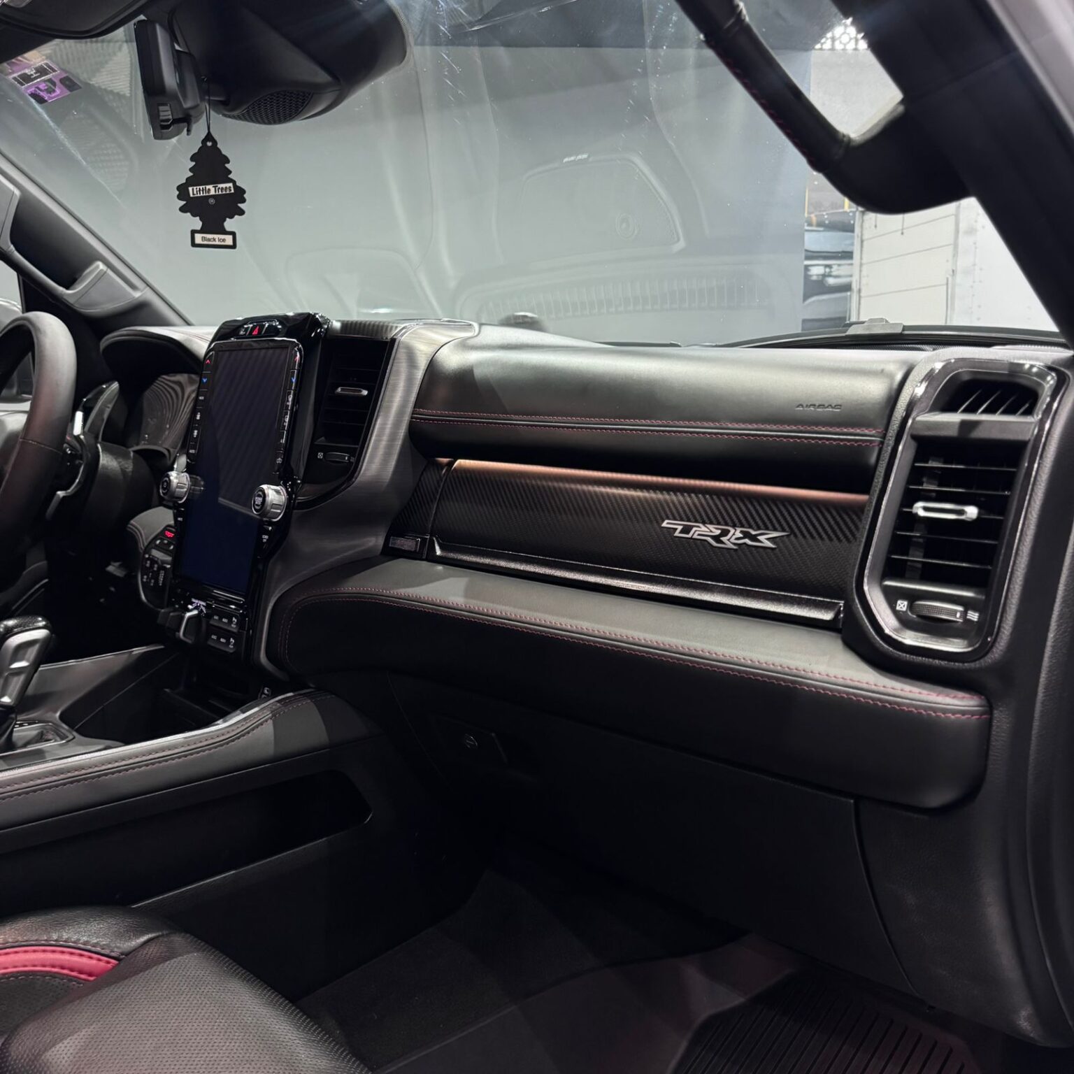 DODGE RAM TRX 2021 - Image 17