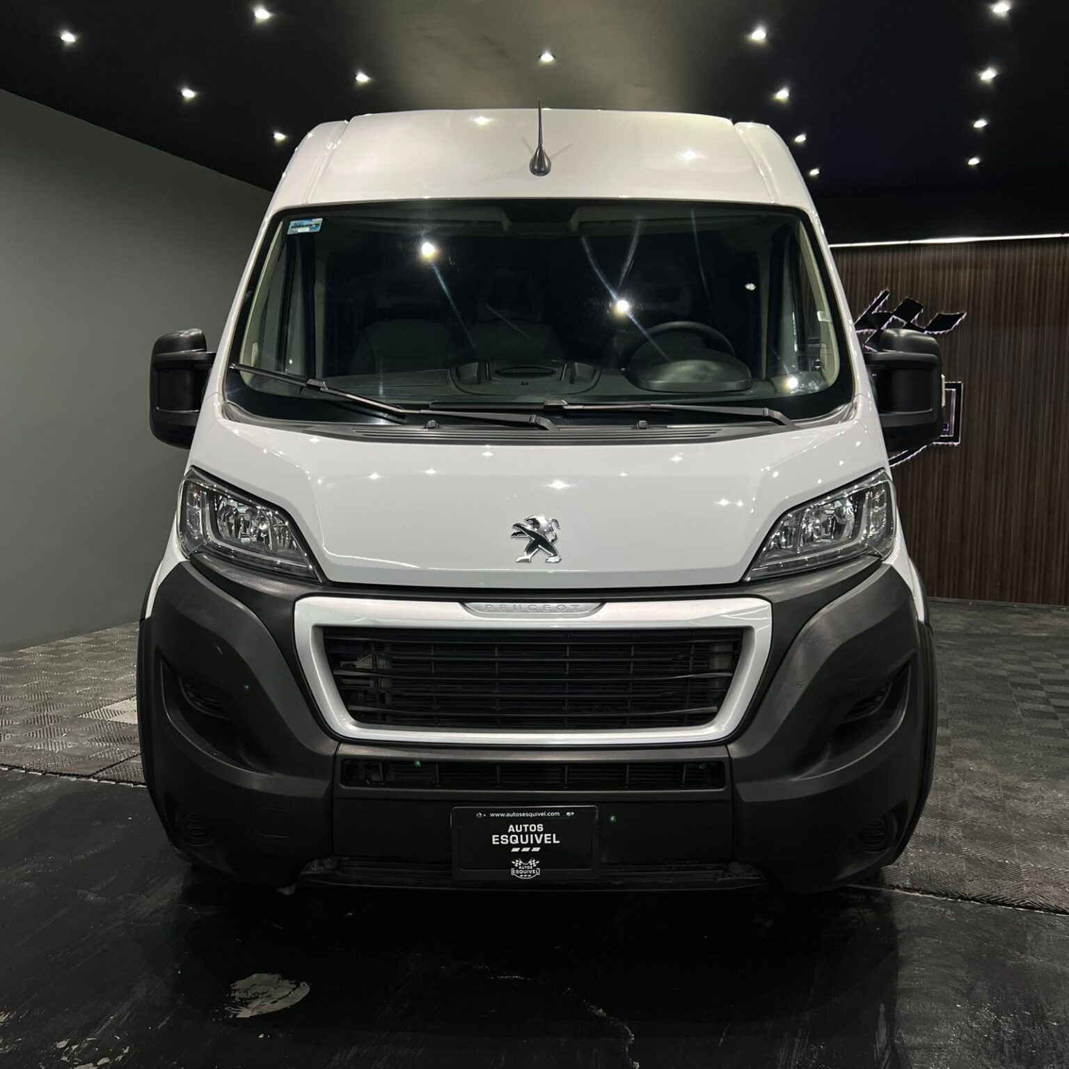 PEUGEOT MANAGER 2022 - Image 3