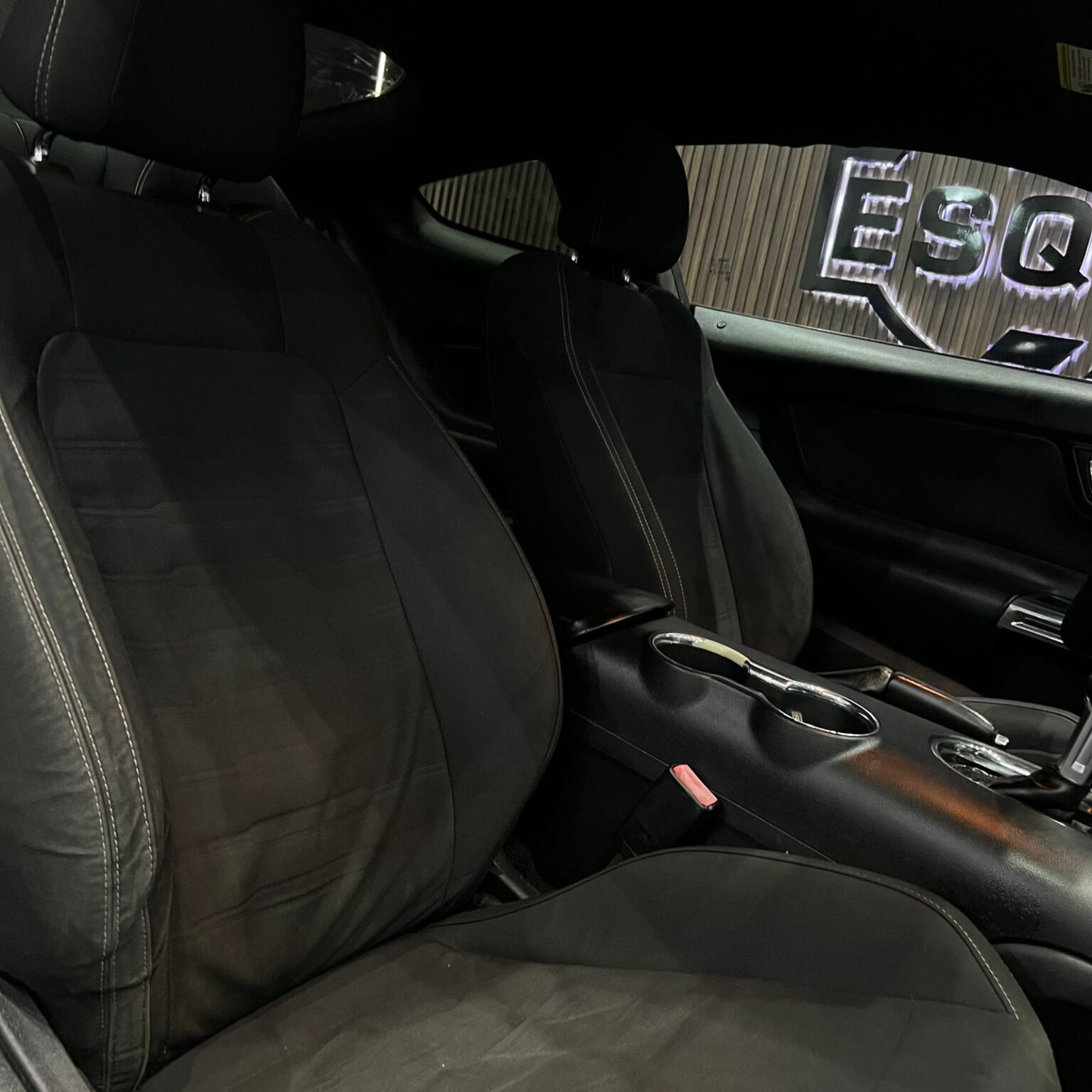 FORD MUSTANG 2016 - Image 12