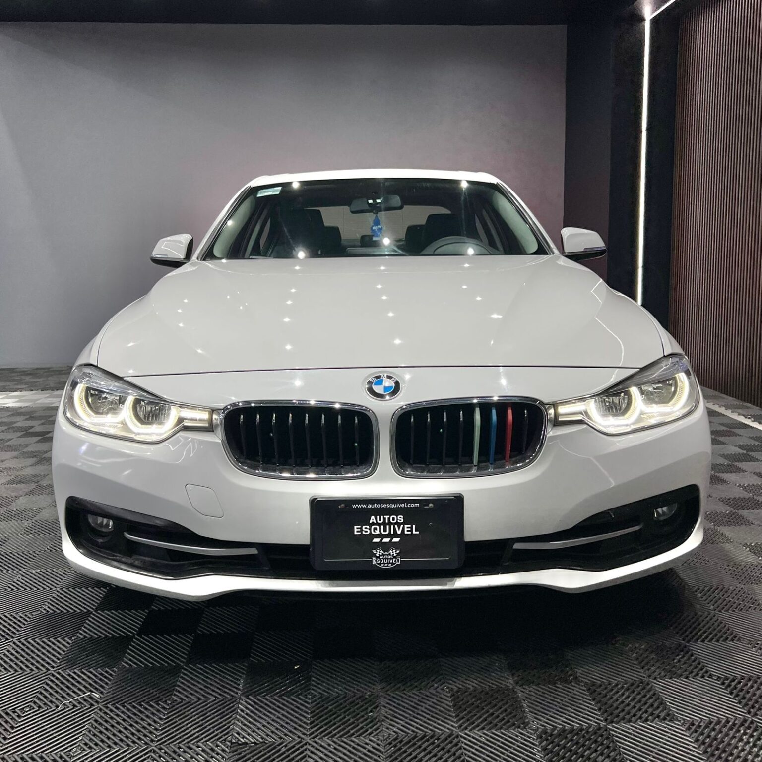 BMW 320 SPORT 2016 - Image 5