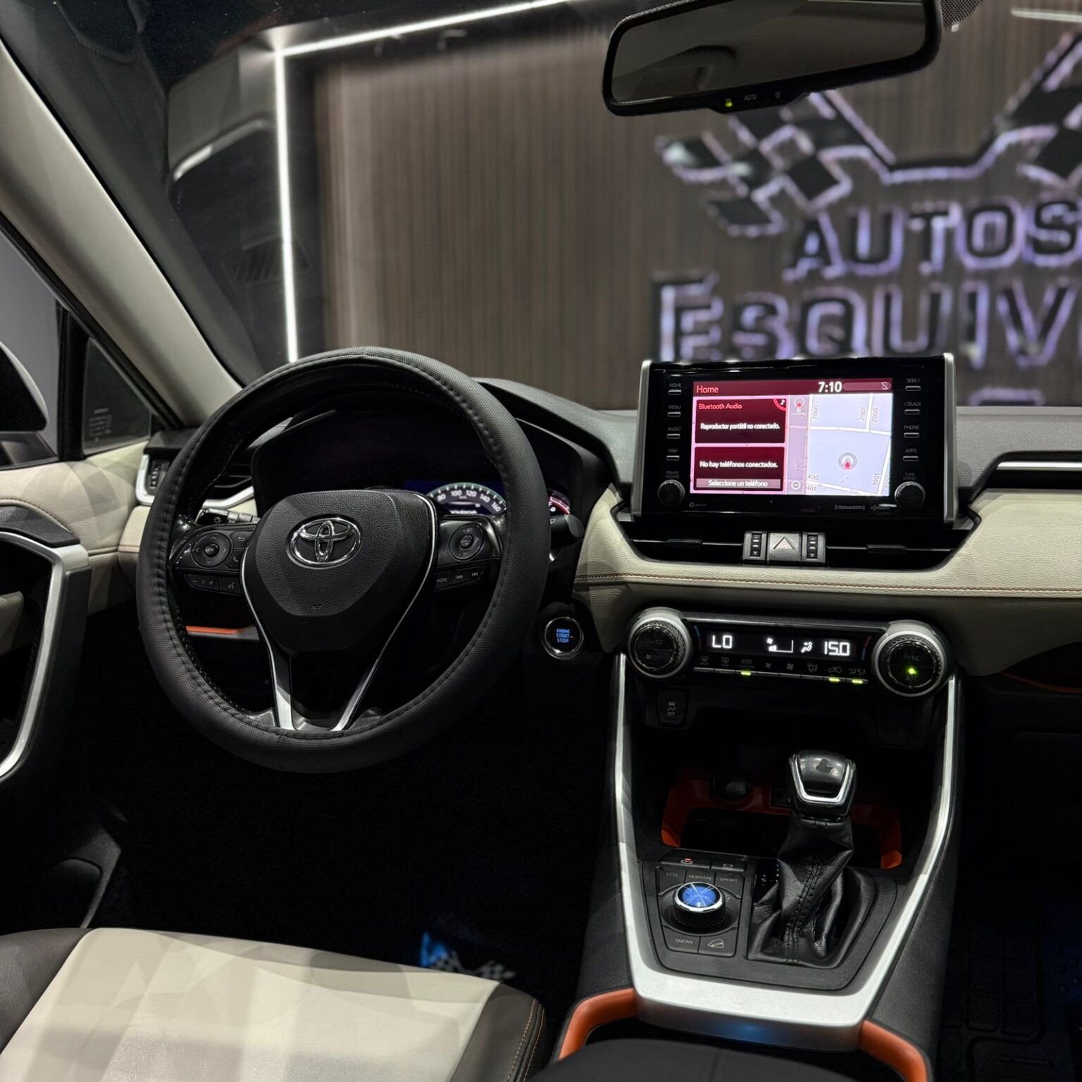 TOYOTA RAV4 ADVENTURE 2019 - Image 9