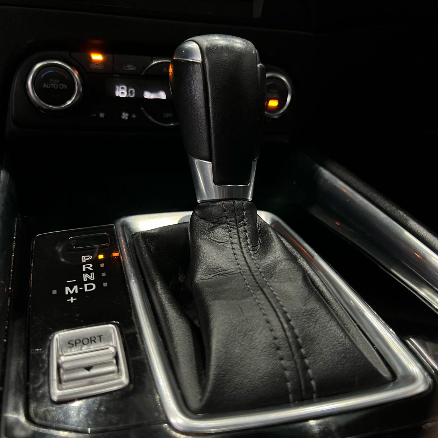 MAZDA CX-3 I GRAND TOURING 2018 - Image 9
