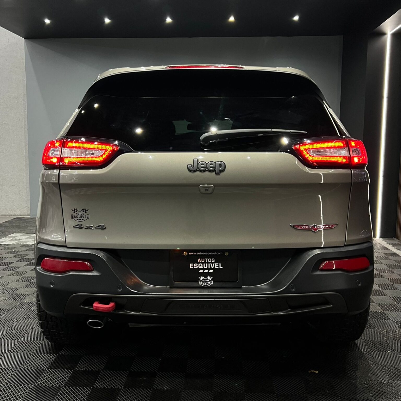 JEEP CHEROKEE TRAILHAWK 2016 - Image 8