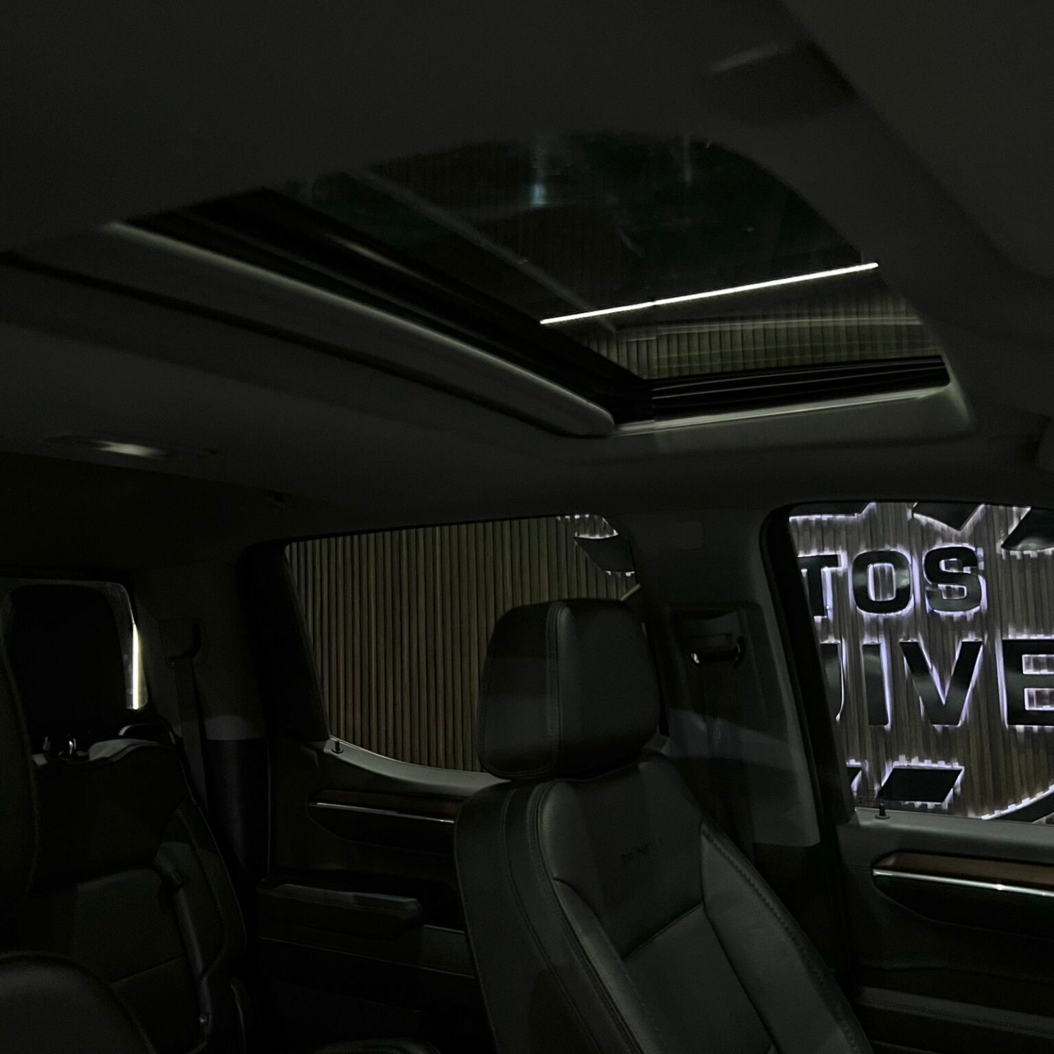 GMC SIERRA DENALI 2023 - Image 14