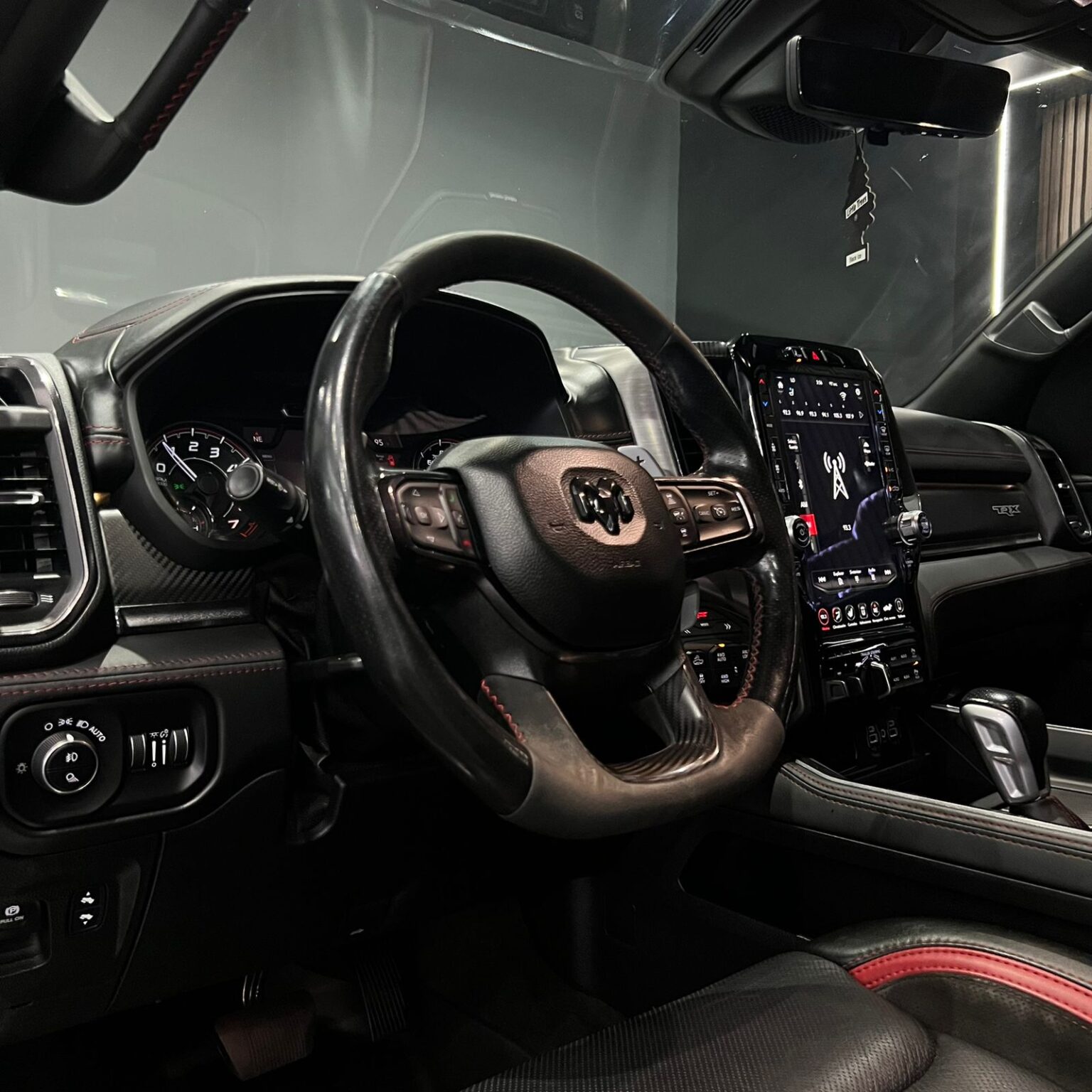 DODGE RAM TRX 2021 - Image 25