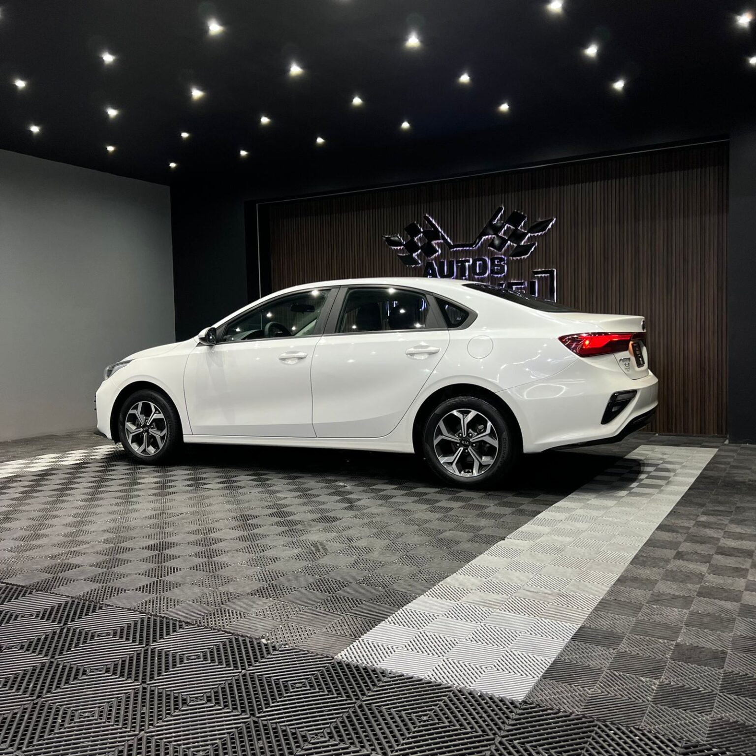 KIA FORTE LX 2020 - Image 6