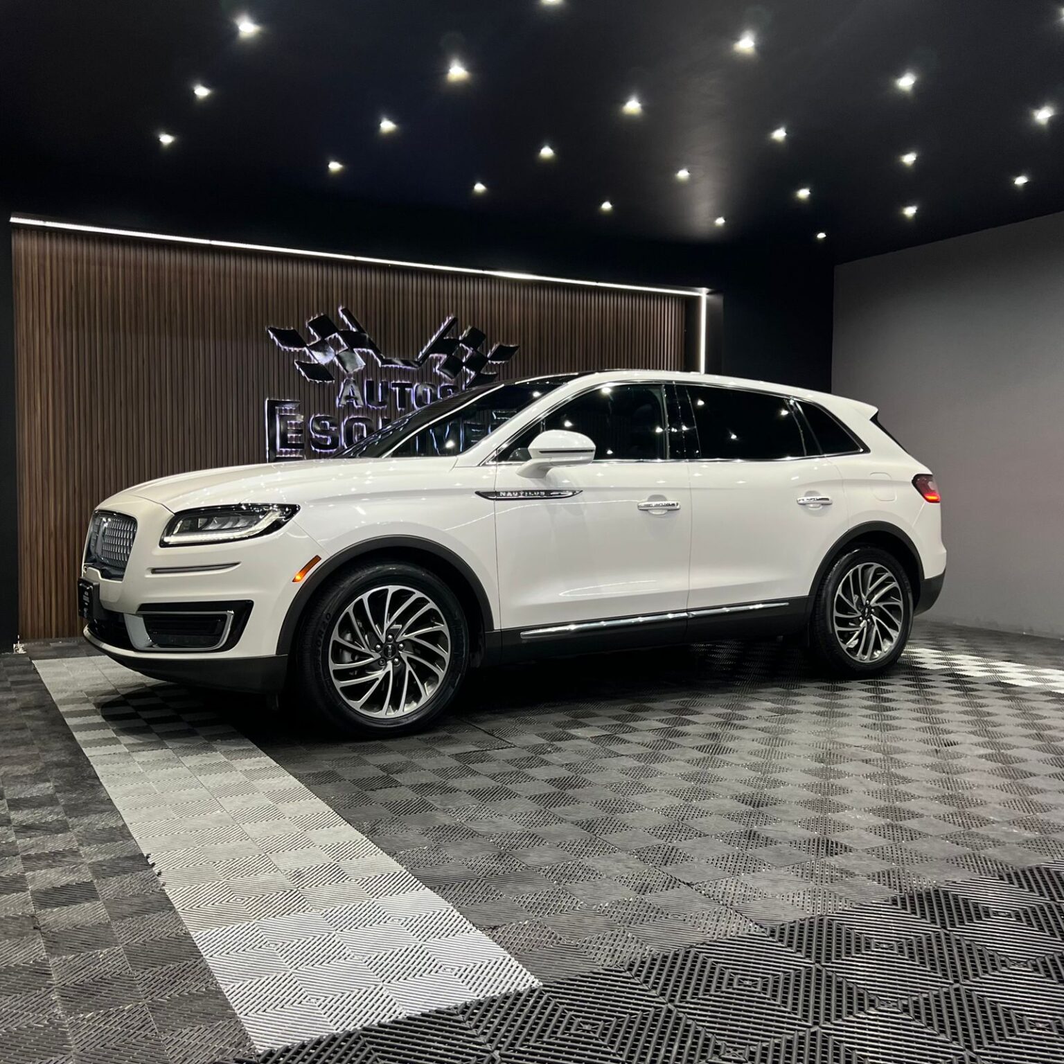 LINCOLN NAUTILUS 2019 - Image 4