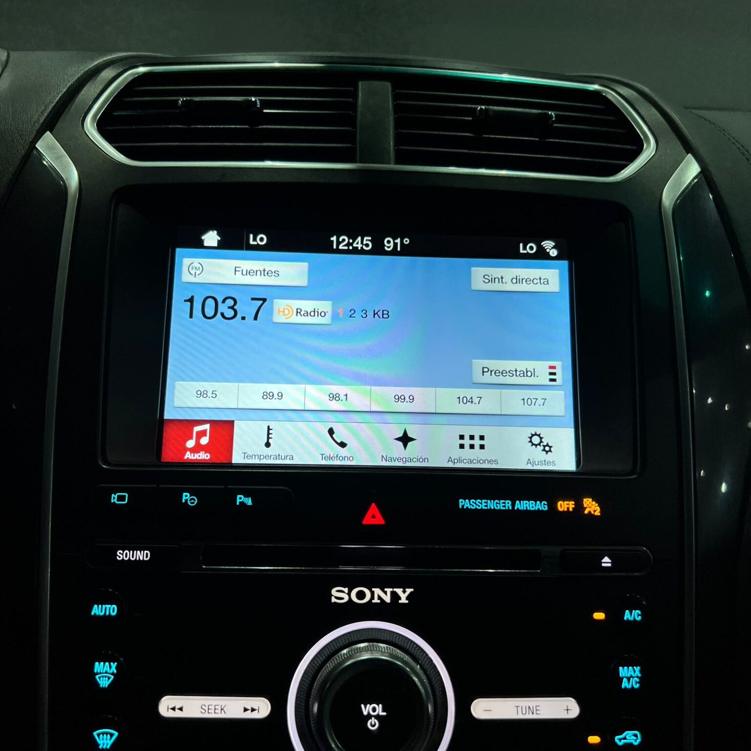 FORD EXPLORER PLATINUM 2017 - Image 8
