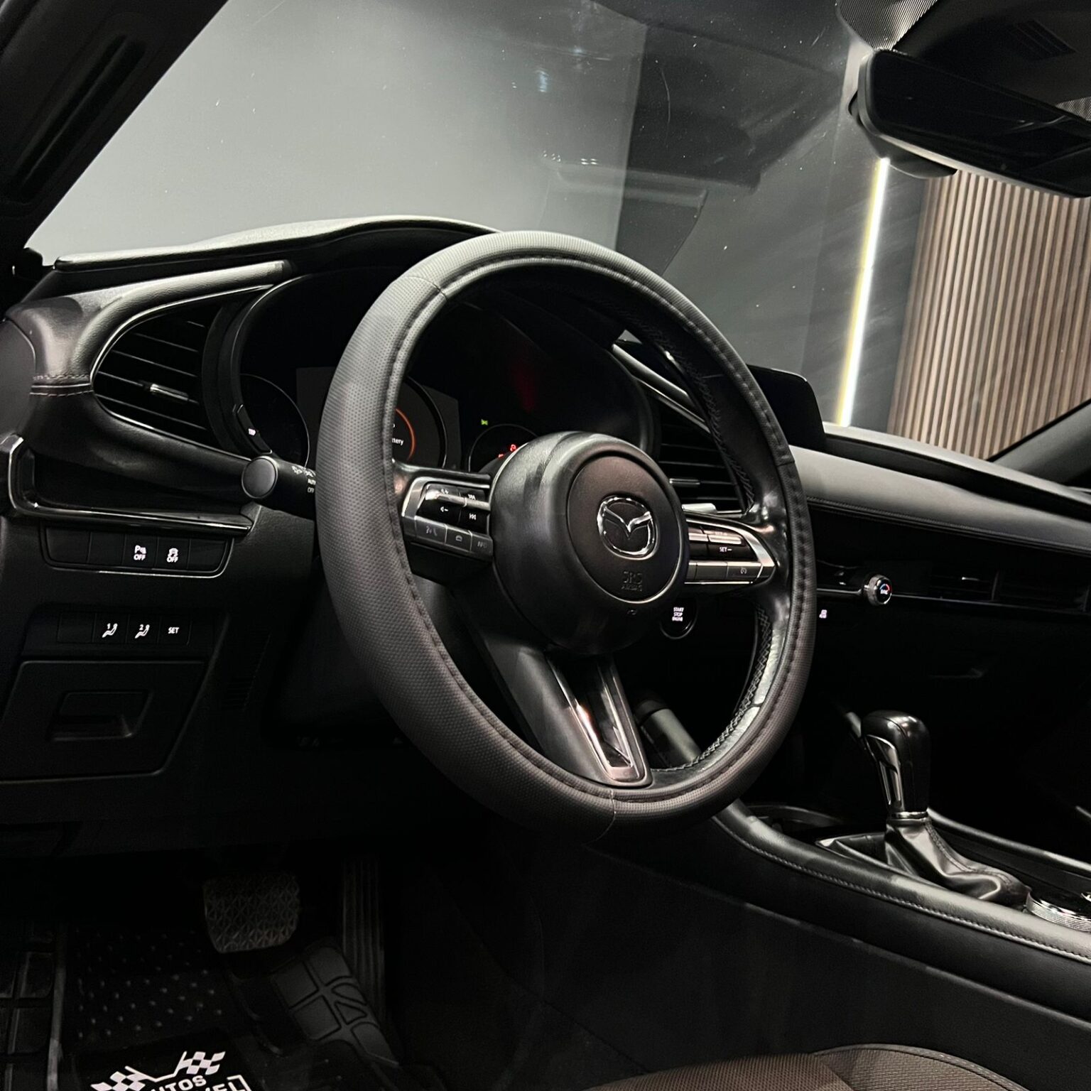 MAZDA M3 HB SPORT 2022 - Image 12