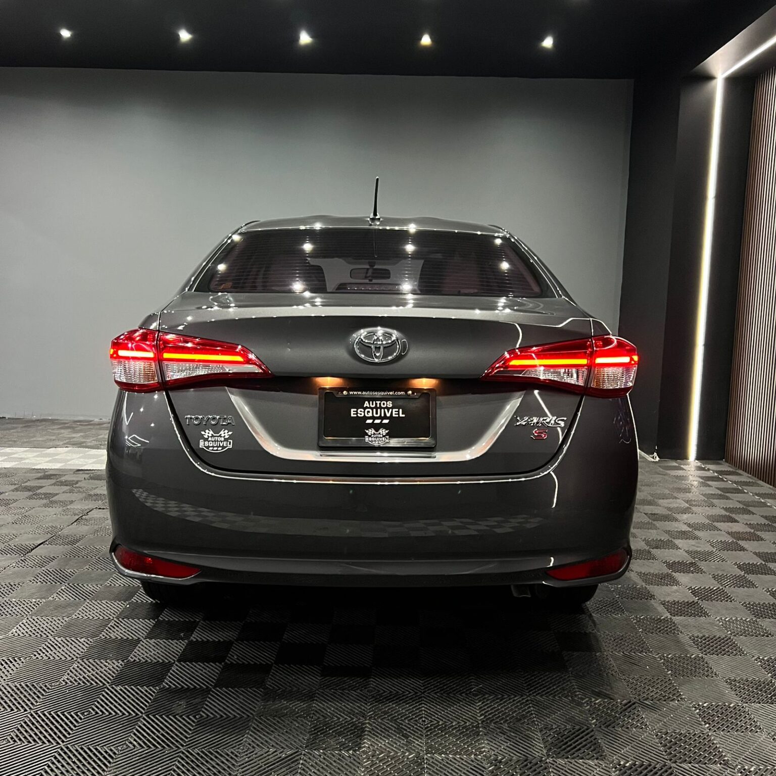 TOYOTA YARIS S 2022 - Image 5