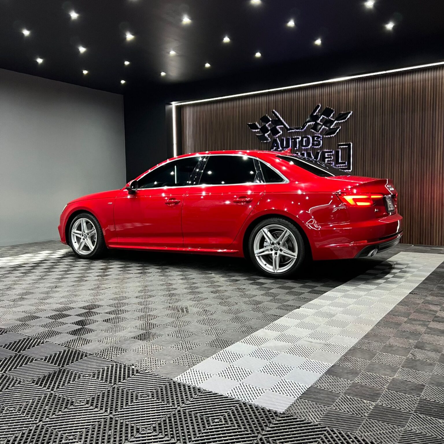 Audi A4 SLine 2017 - Image 4