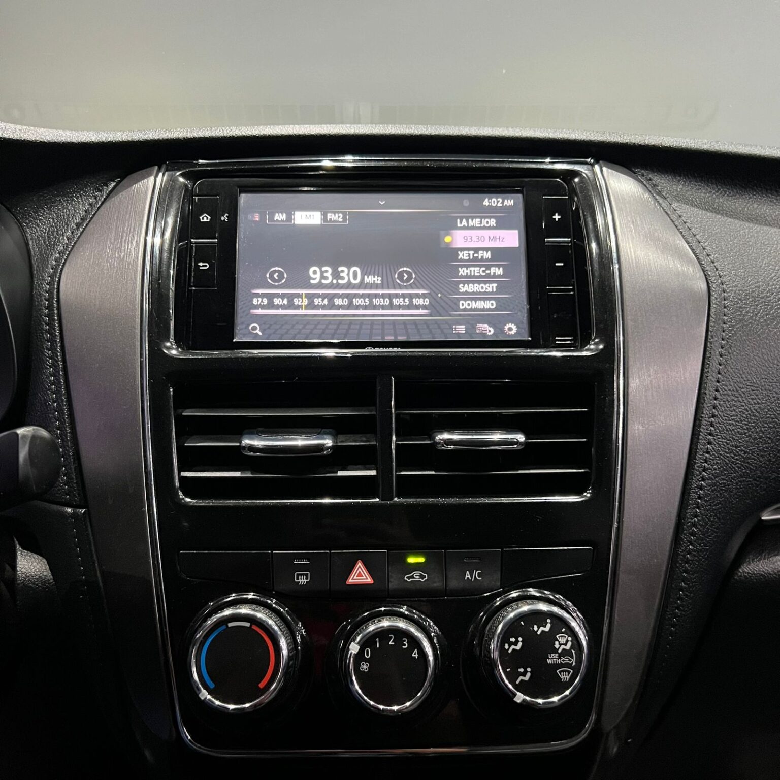 TOYOTA YARIS S 2022 - Image 11