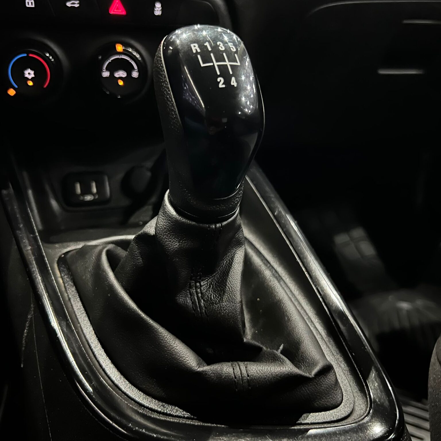 CHEVROLET ÓNIX 2021 - Image 9