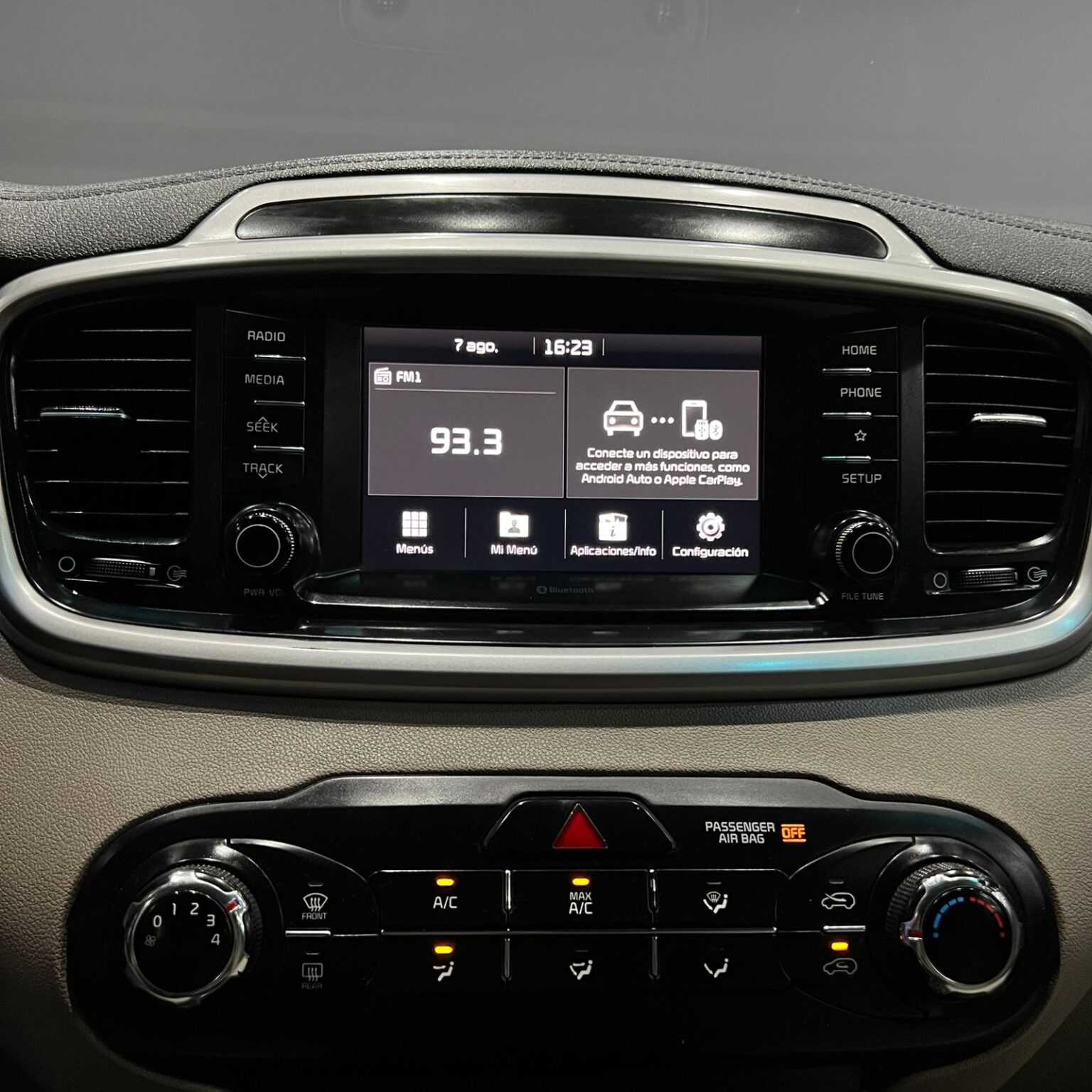 KIA SORENTO 2020 - Image 12
