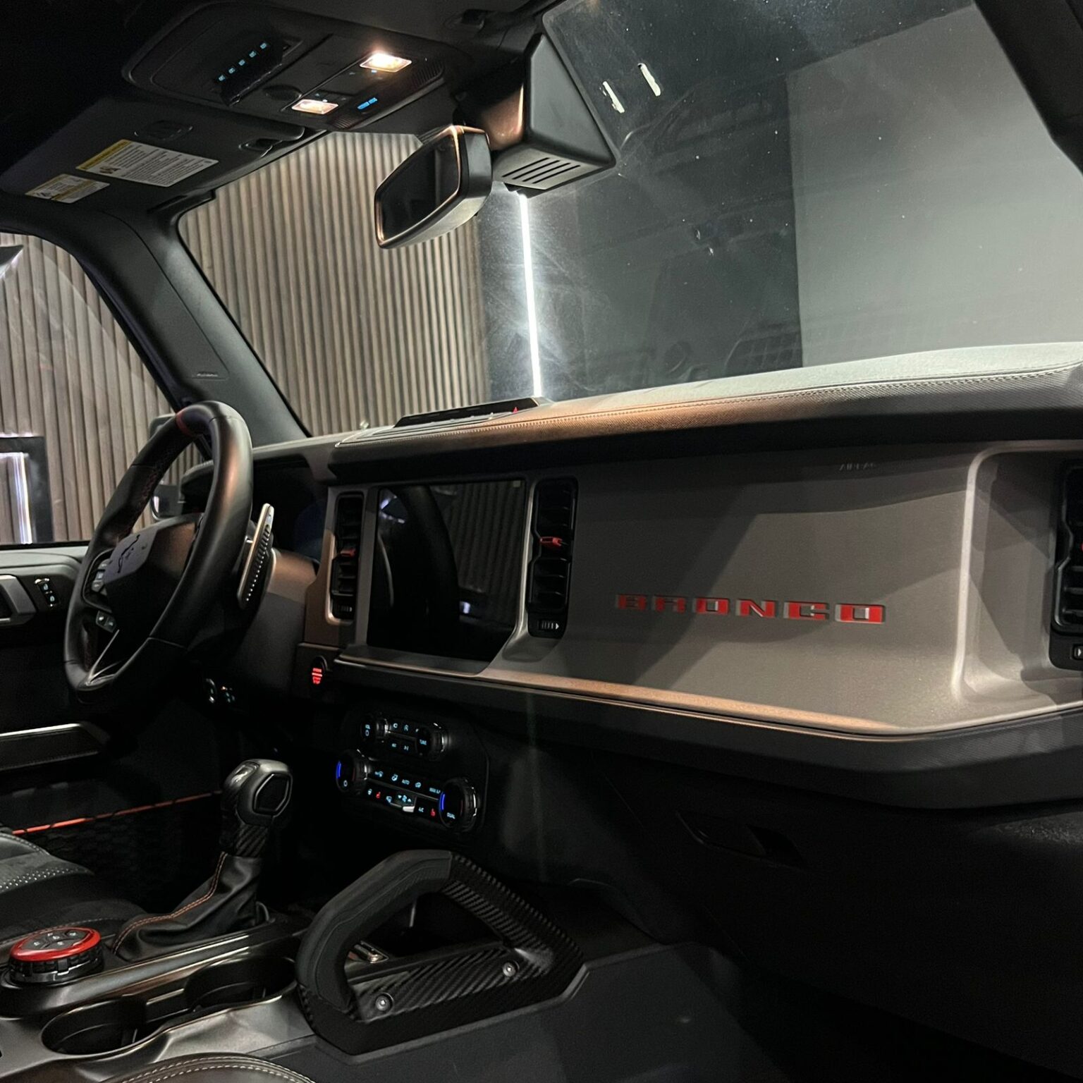 FORD BRONCO RAPTOR 2023 - Image 11