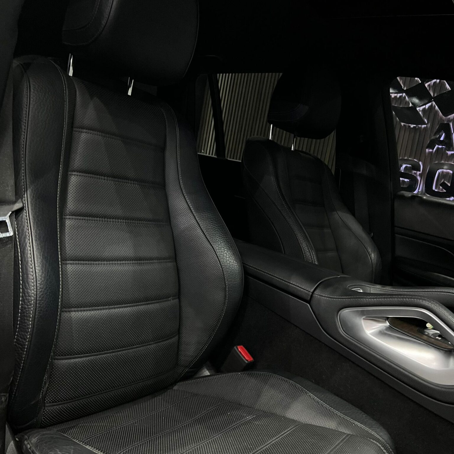 MERCEDES BENZ GLS 450 2021 - Image 13