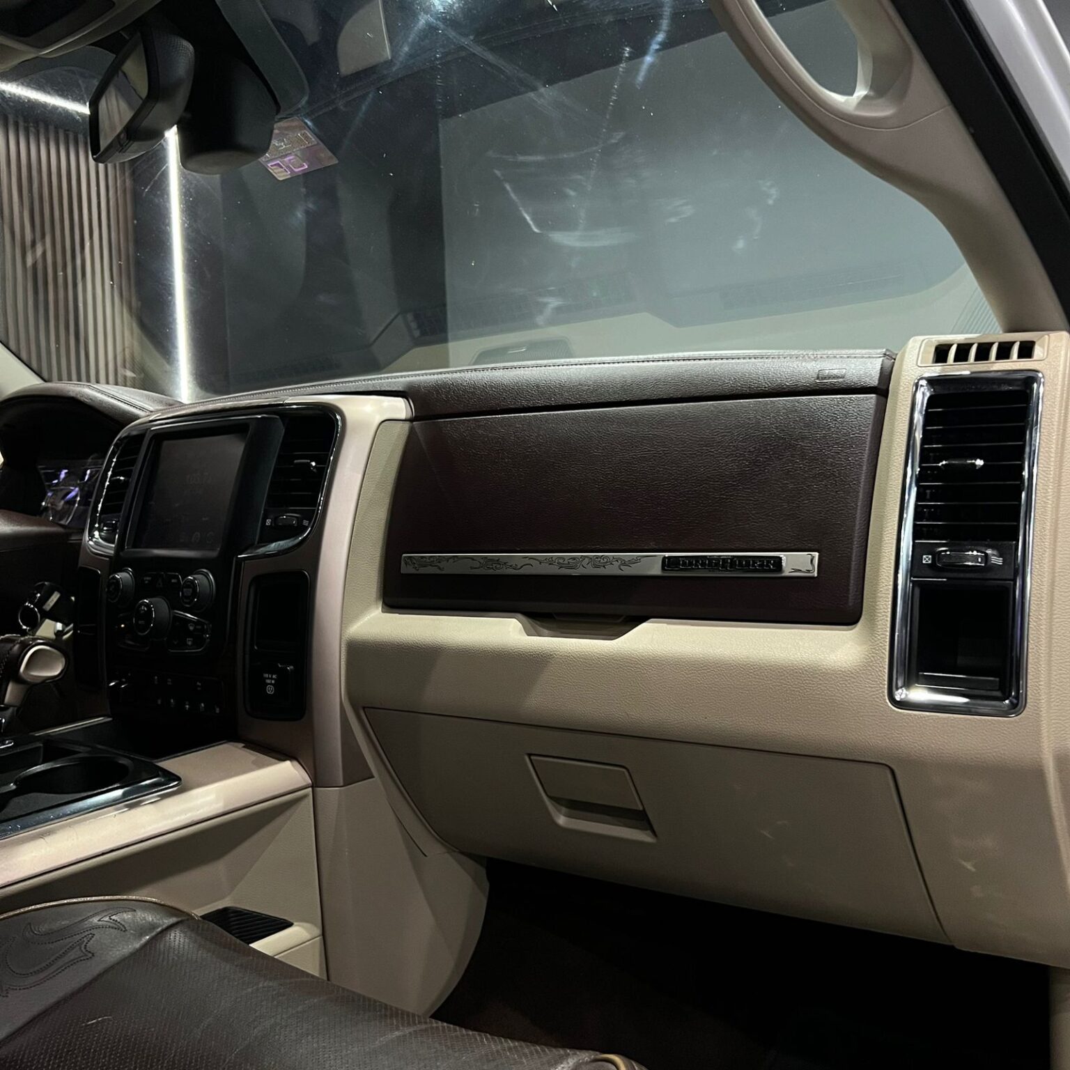 DODGE RAM LONG HORN 2013 - Image 14