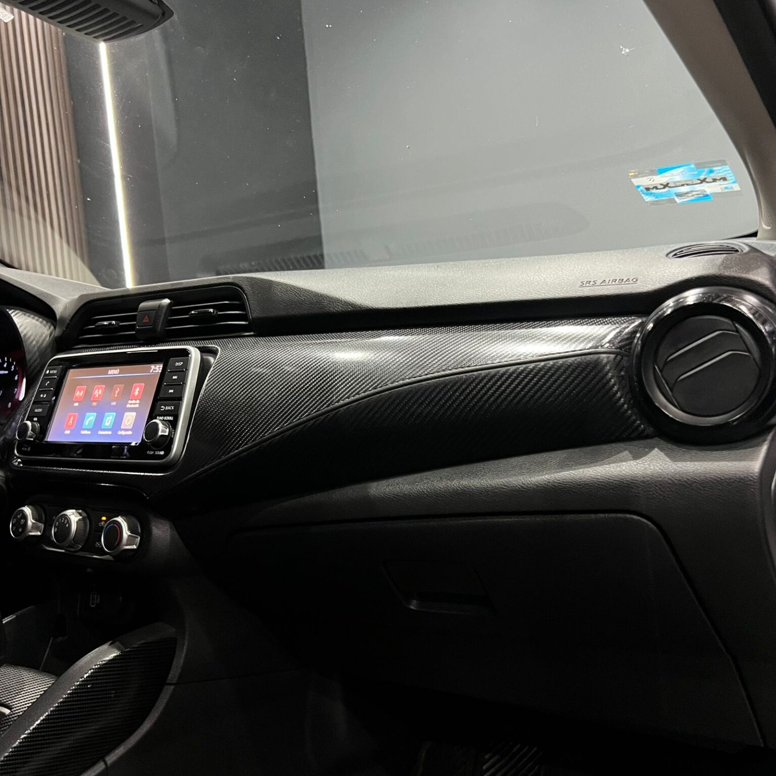 NISSAN VERSA 2023 - Image 12
