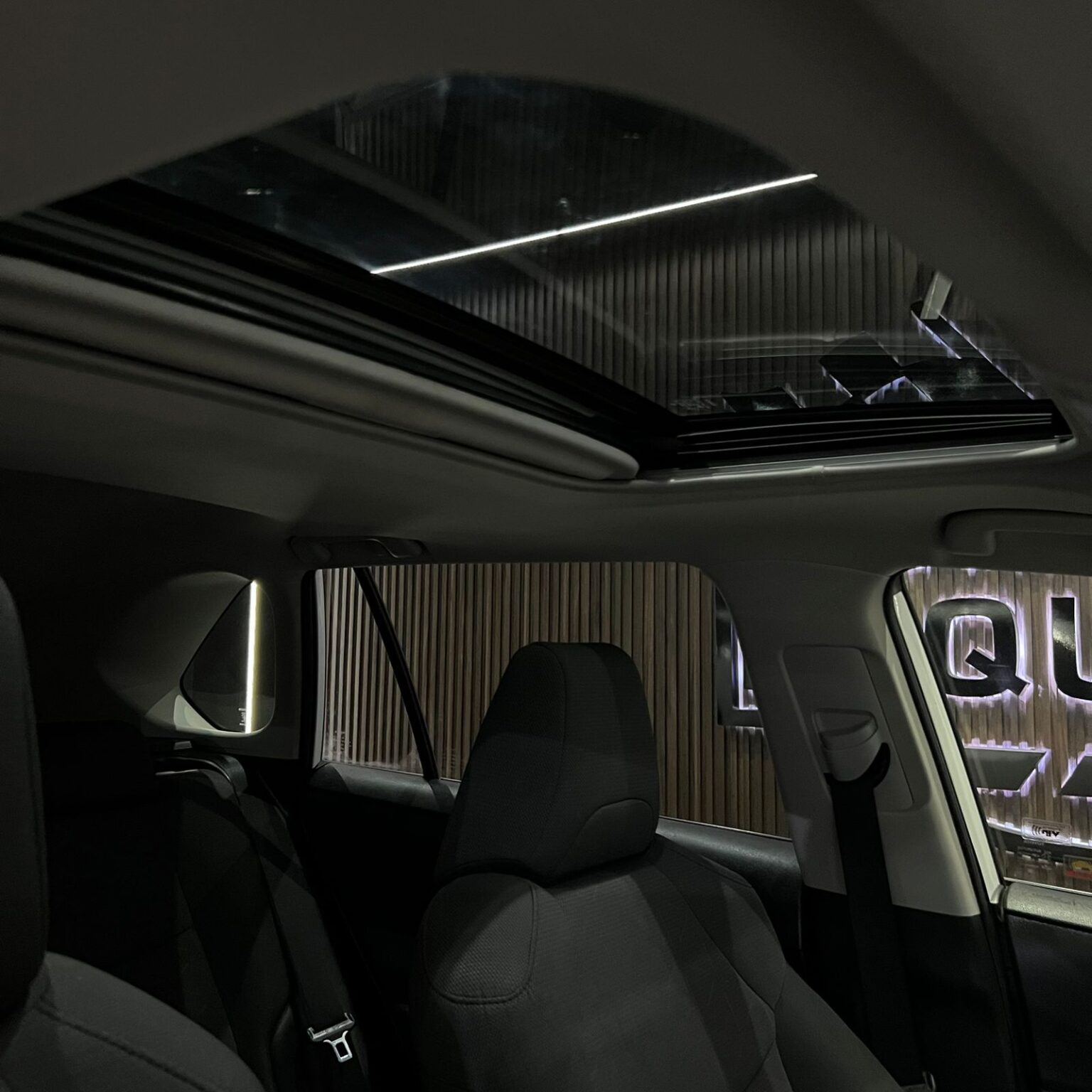 TOYOTA RAV4 XLE 2019 - Image 9
