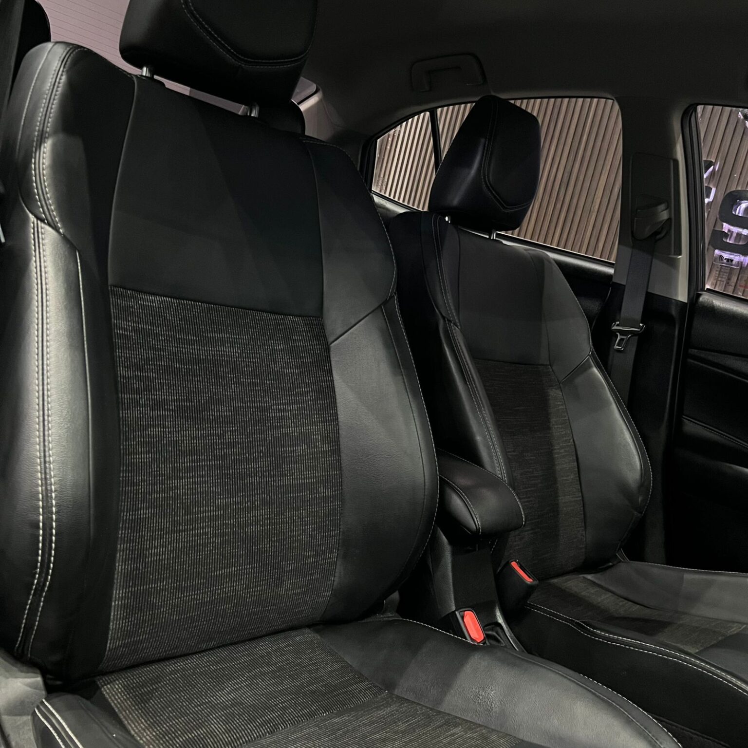 TOYOTA YARIS S 2022 - Image 8