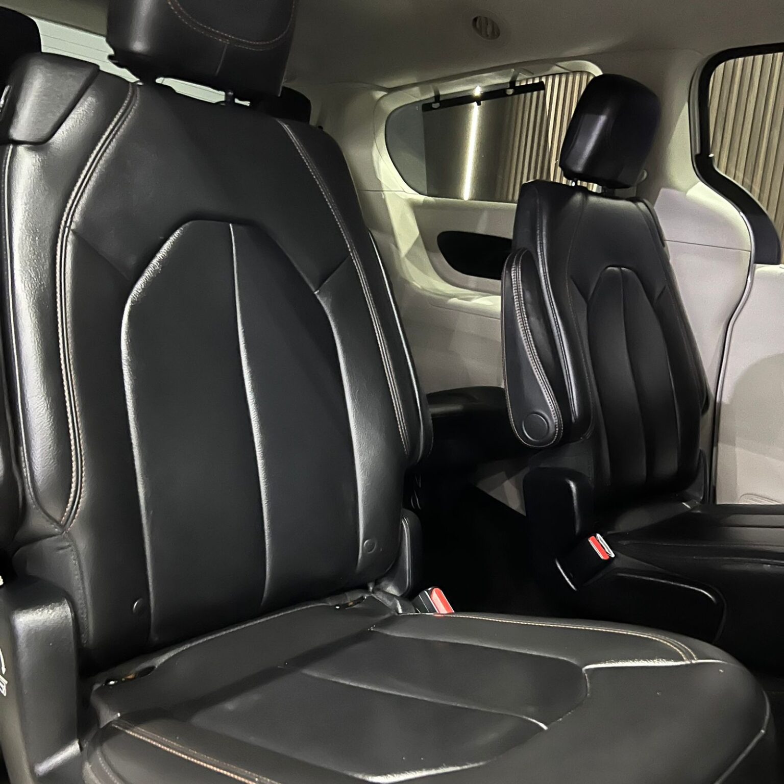 CHRYSLER PACIFICA BLACK EDITION 2017 - Image 12