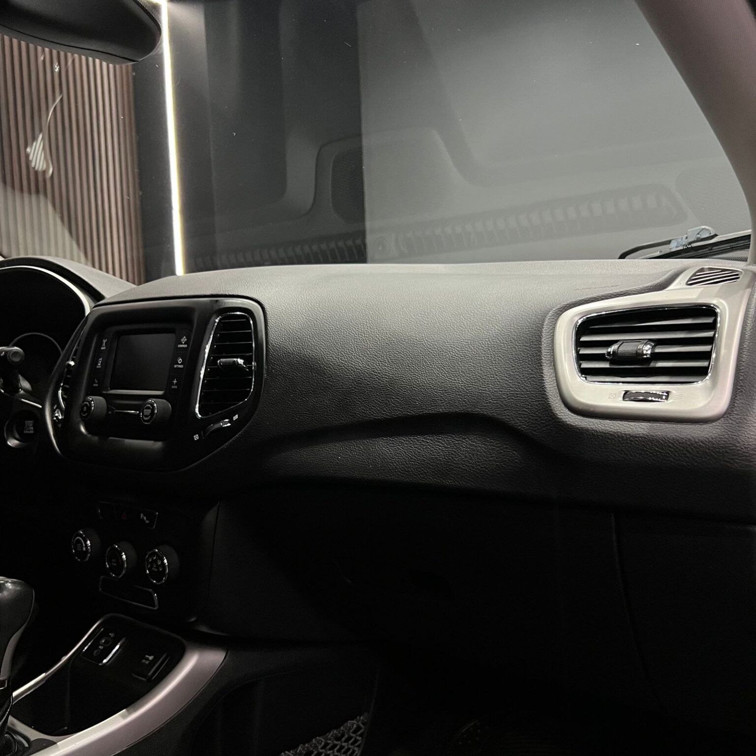JEEP COMPASS LATITUD 2018 - Image 10