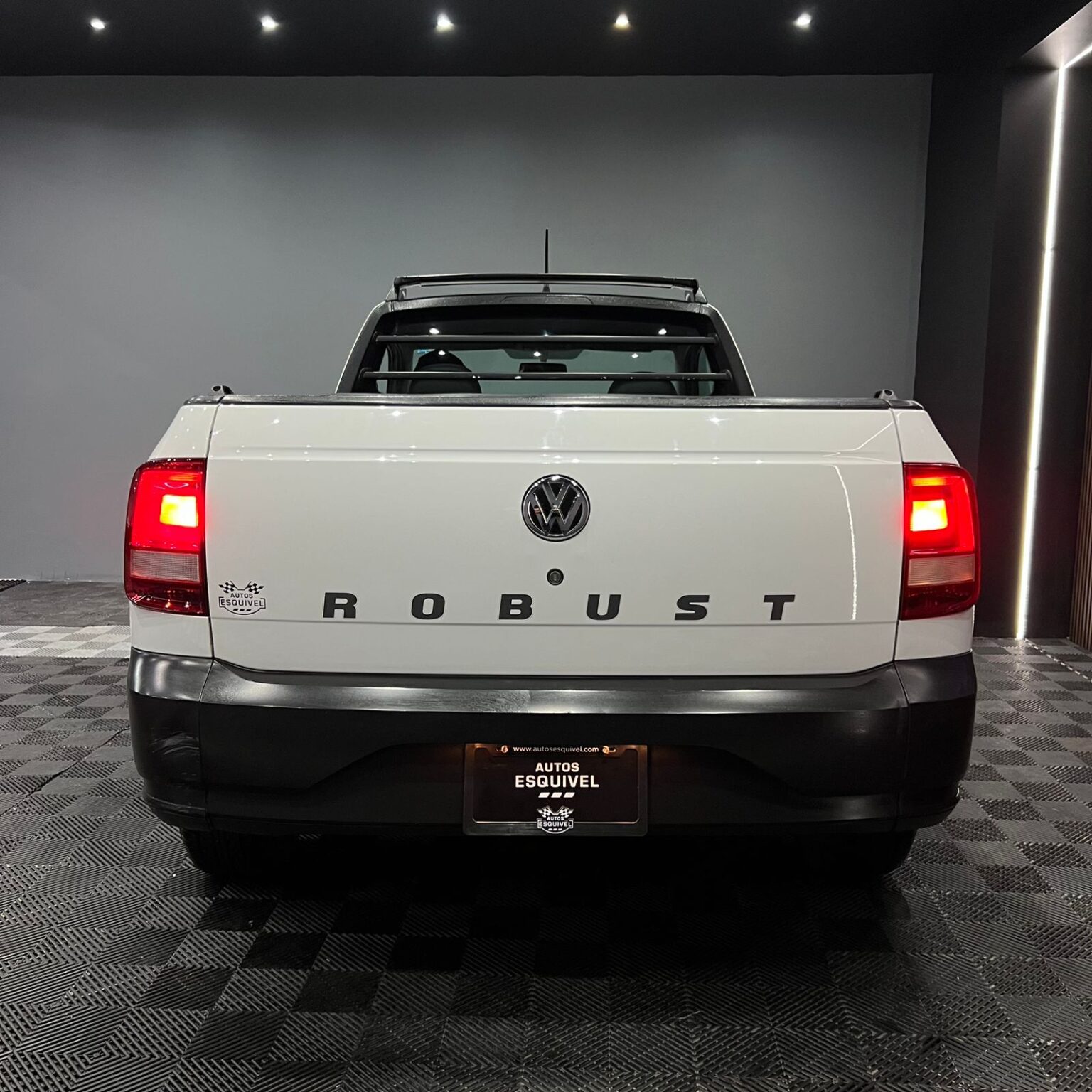 VOLKSWAGEN ROBUST 2022 - Image 4
