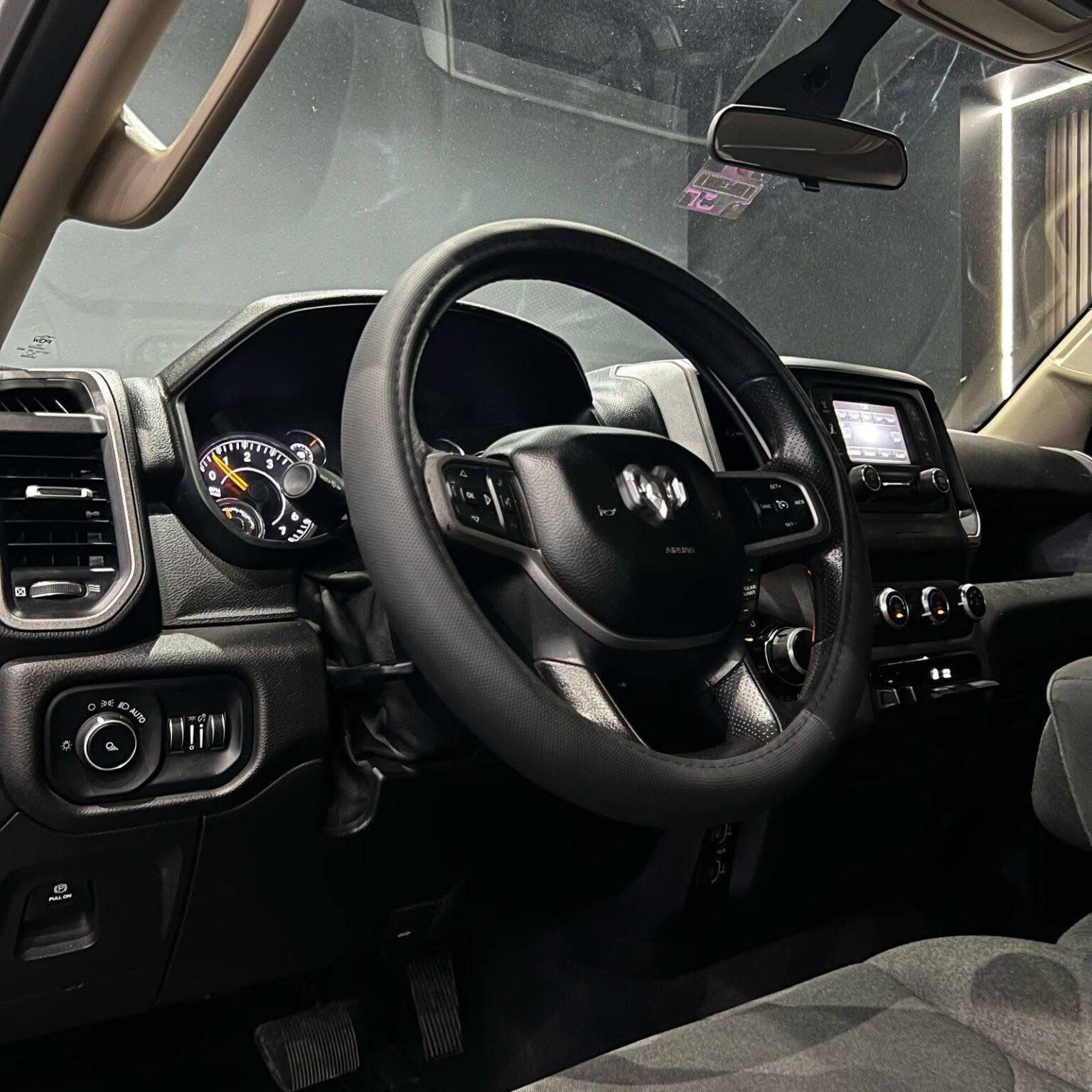 DODGE RAM SPORT 2019 - Image 12