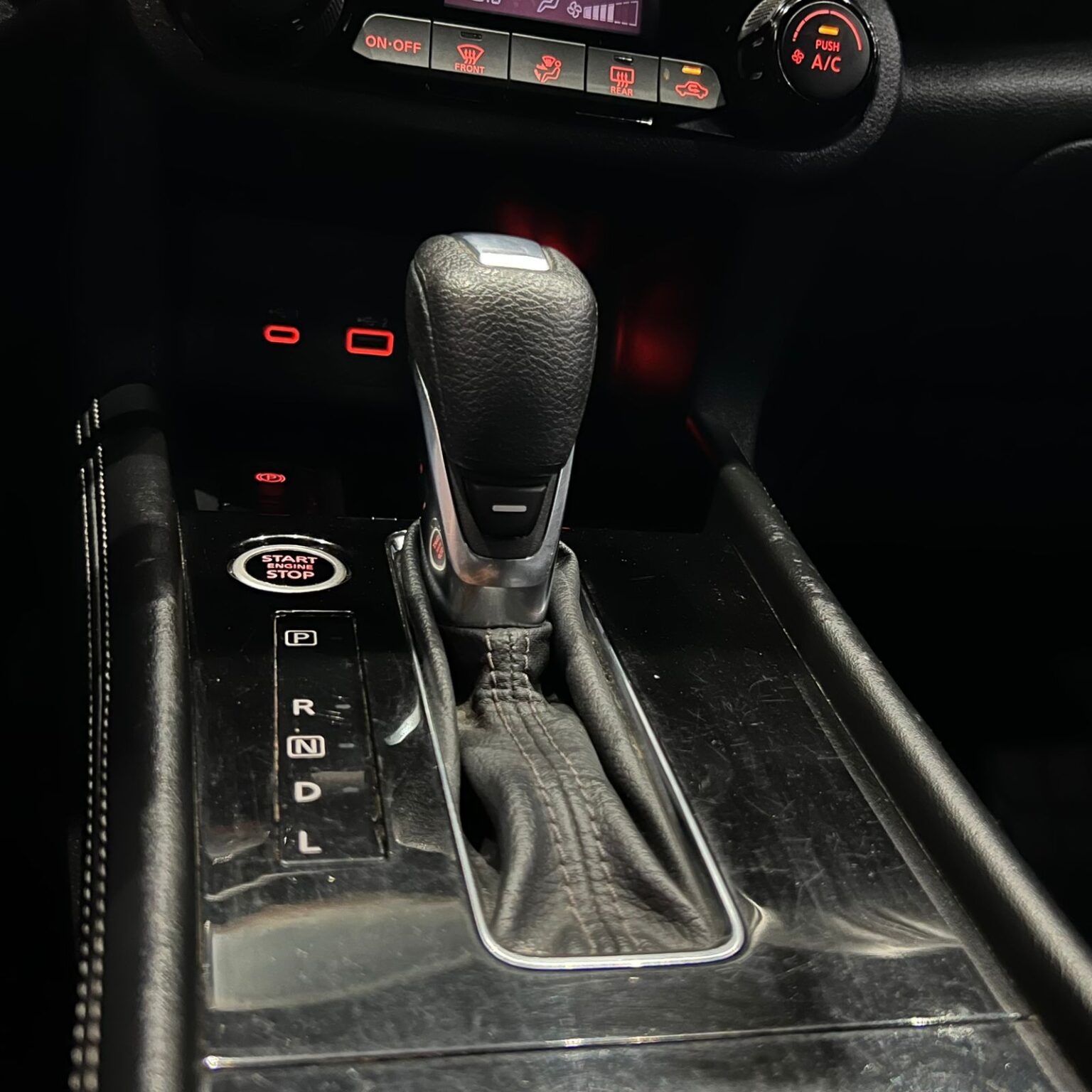 NISSAN KICKS EXCLUSIVE 2022 - Image 7