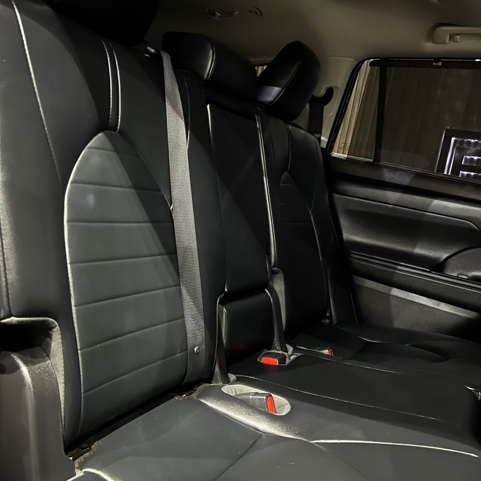 TOYOTA HIGHLANDER XLE 2022 - Image 10