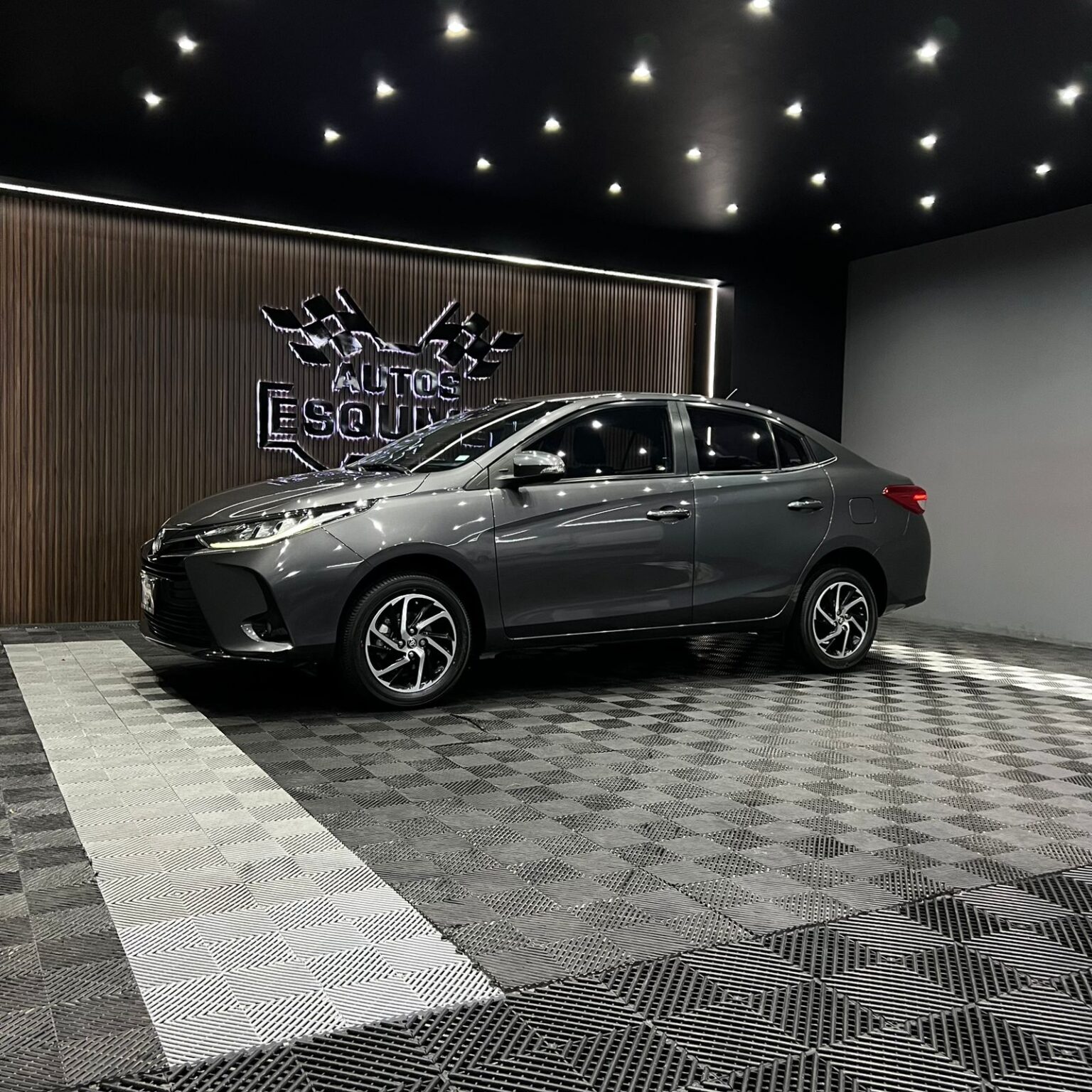 TOYOTA YARIS S 2022 - Image 4