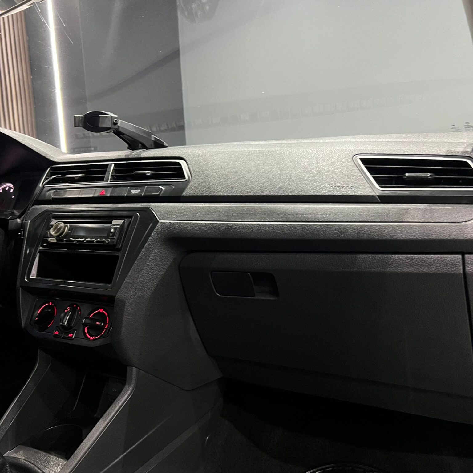 VOLKSWAGEN ROBUST 2022 - Image 11