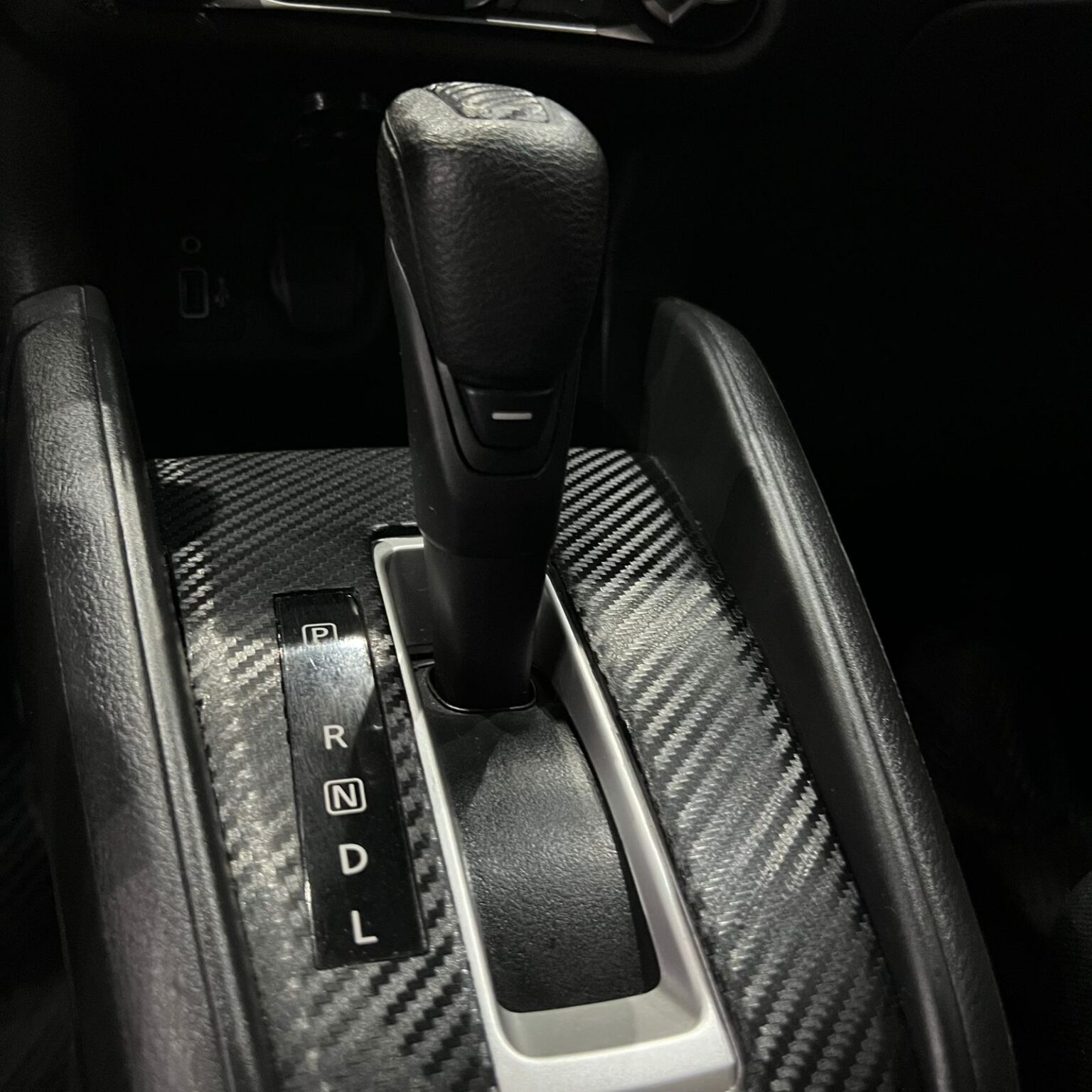 NISSAN VERSA 2023 - Image 11