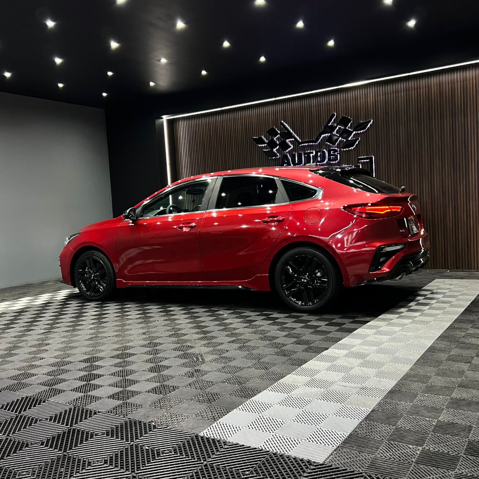 KIA FORTE GT 2019 - Image 3