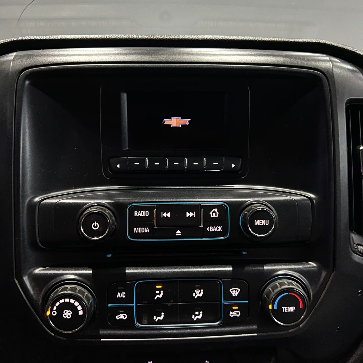 CHEVROLET SILVERADO 2017 - Image 7