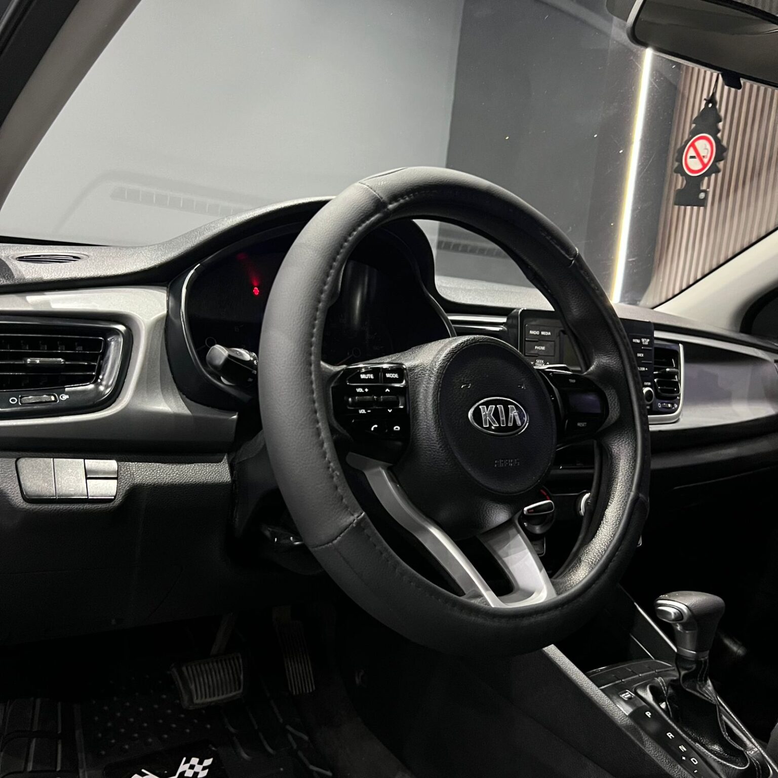 KIA RIO 2019 - Image 6