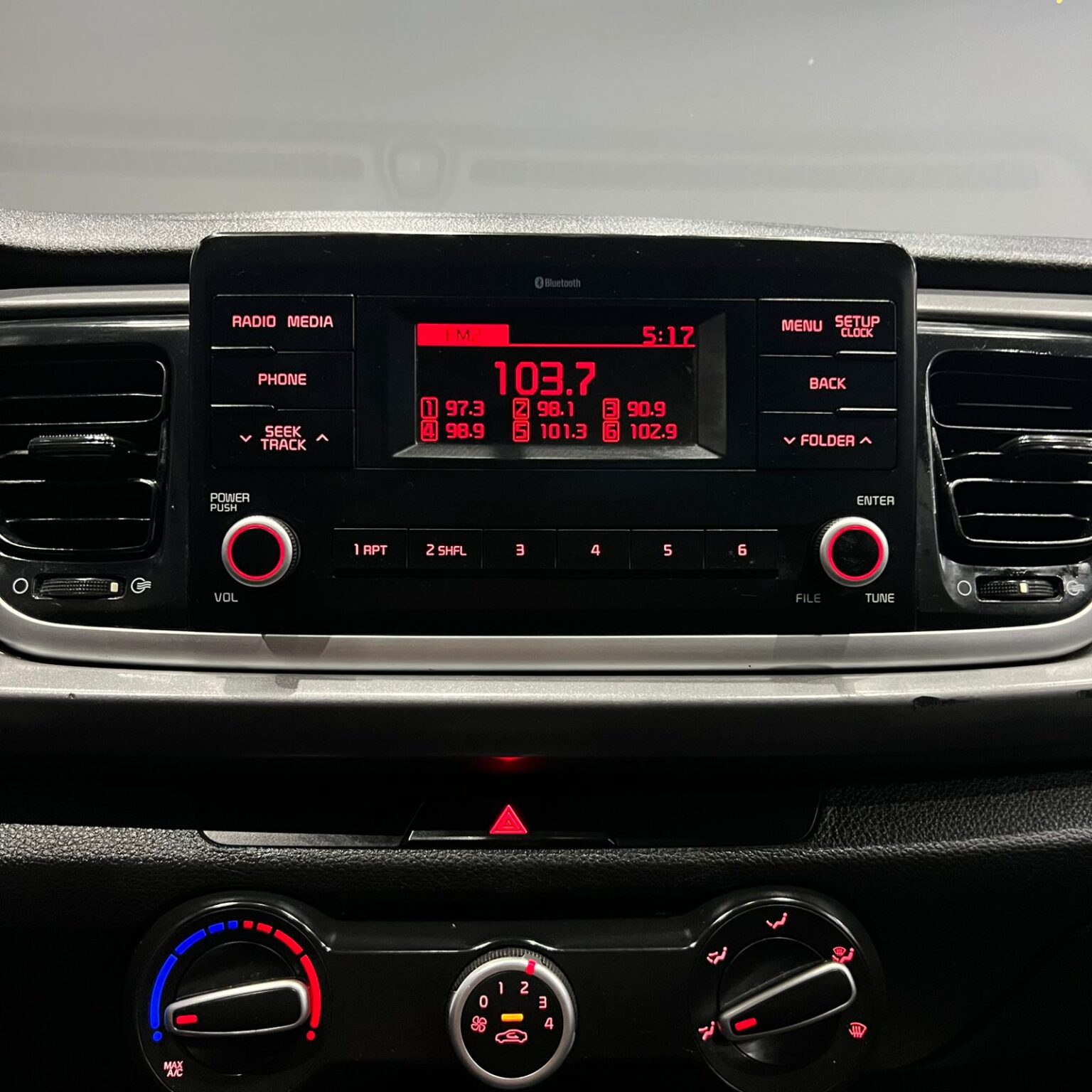 KIA RIO 2019 - Image 10