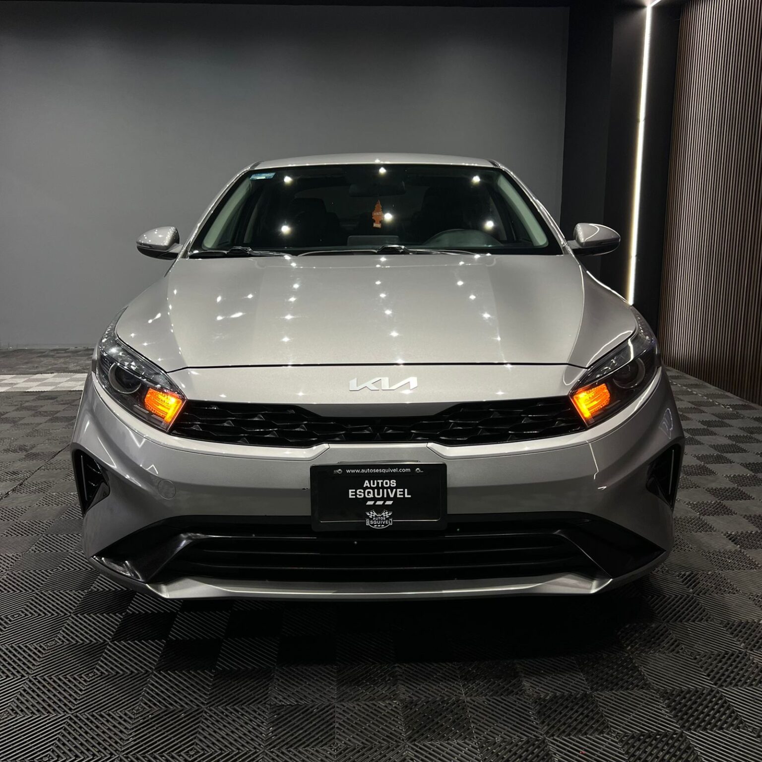 KIA FORTE 2022 - Image 2