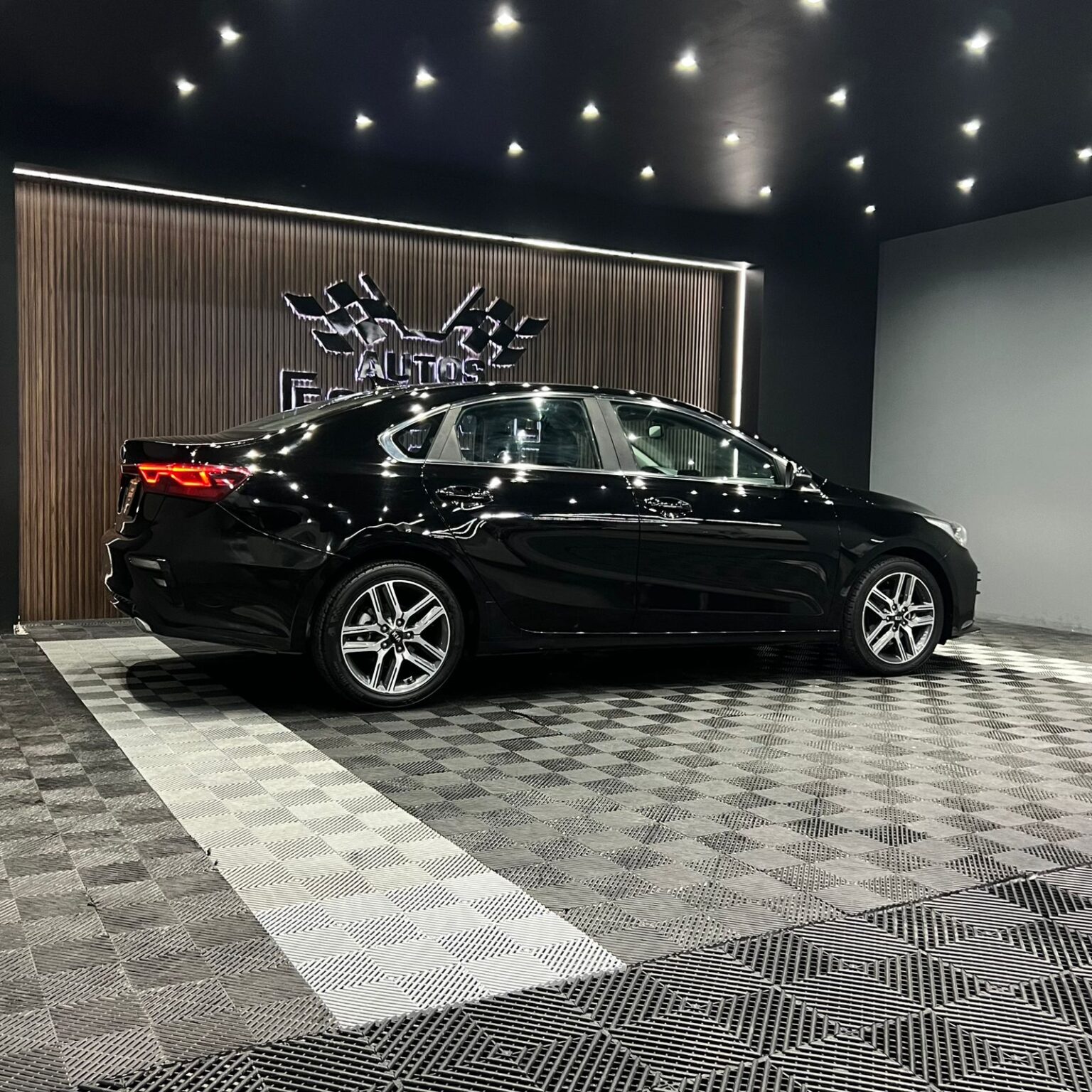 KIA FORTE 2019 - Image 4