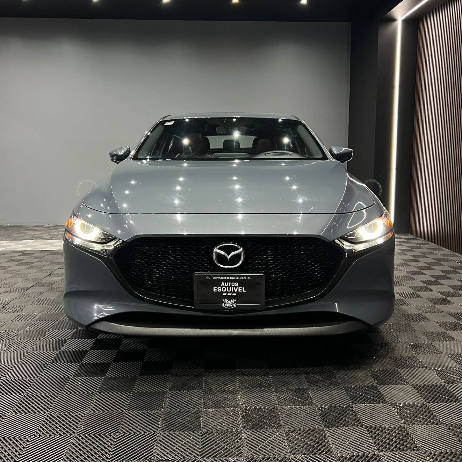 MAZDA M3 2020 - Image 2
