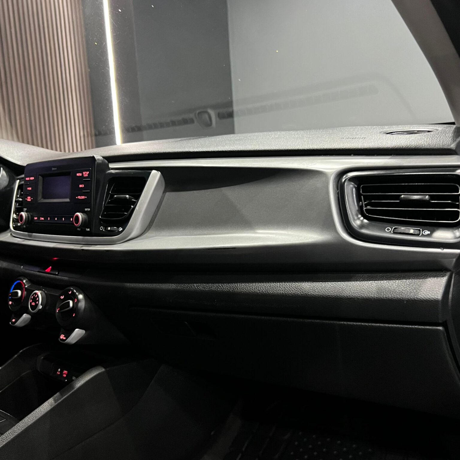 KIA RIO 2019 - Image 9