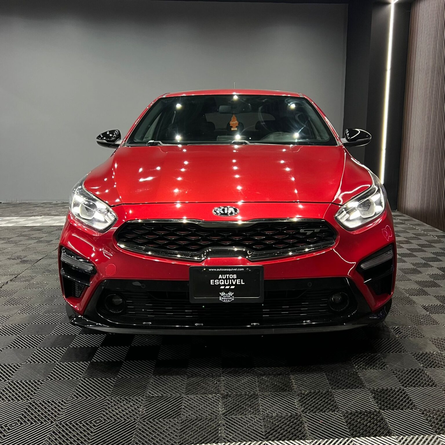 KIA FORTE GT 2019 - Image 4