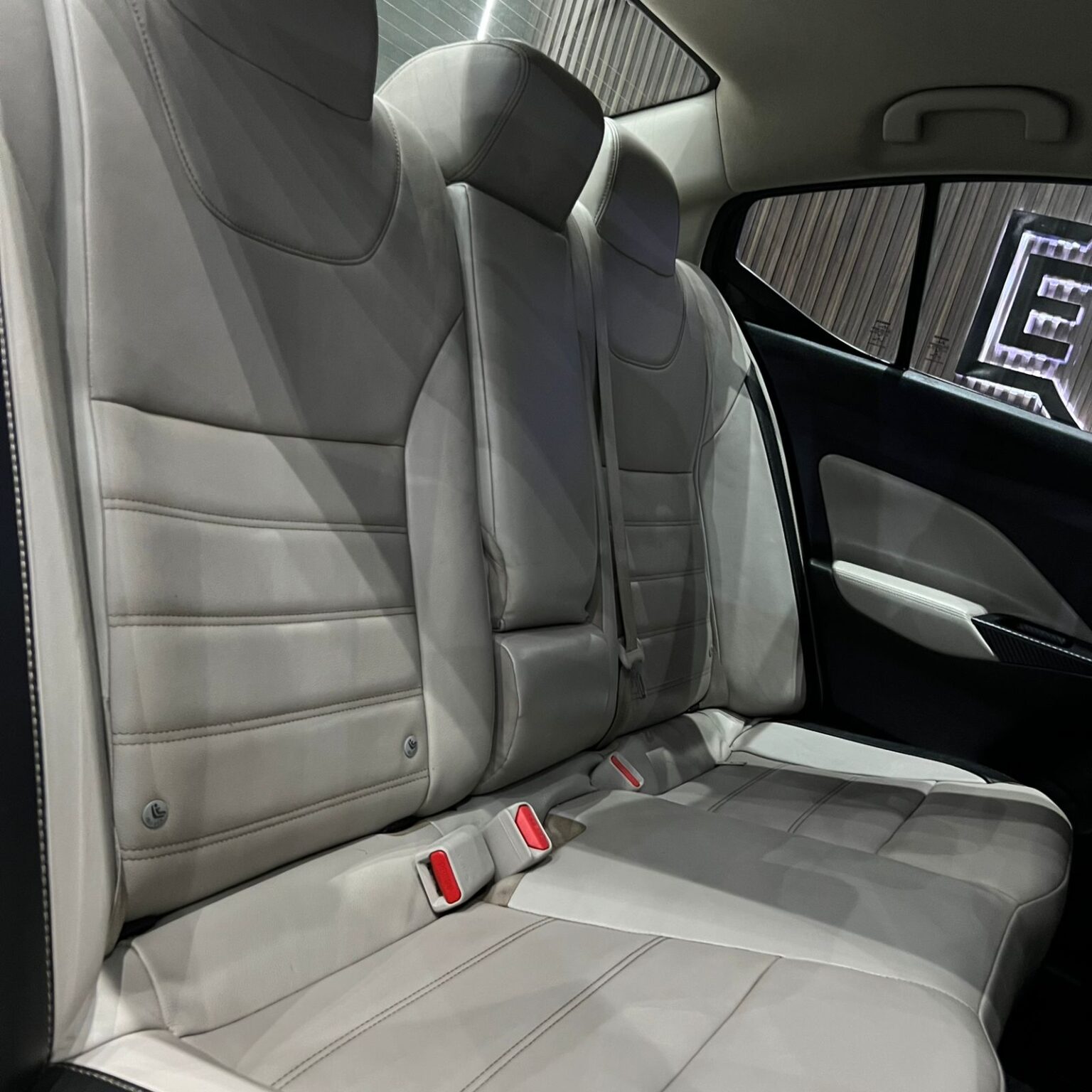 NISSAN VERSA PLATINUM 2020 - Image 8